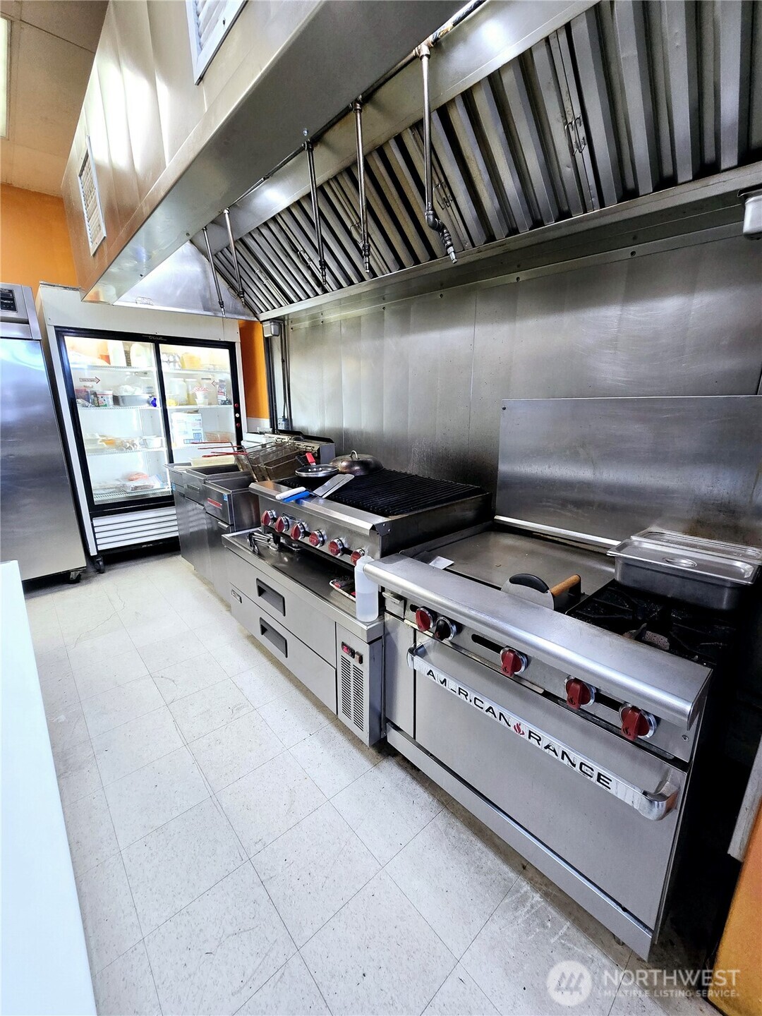 10410 Greenwood Avenue Property Photo 7