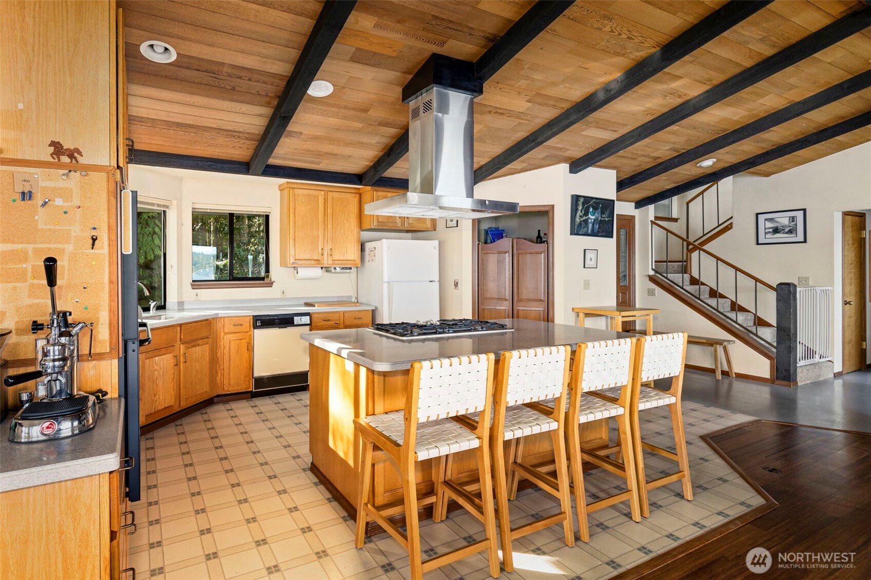 931 Whitney Road Property Photo 13