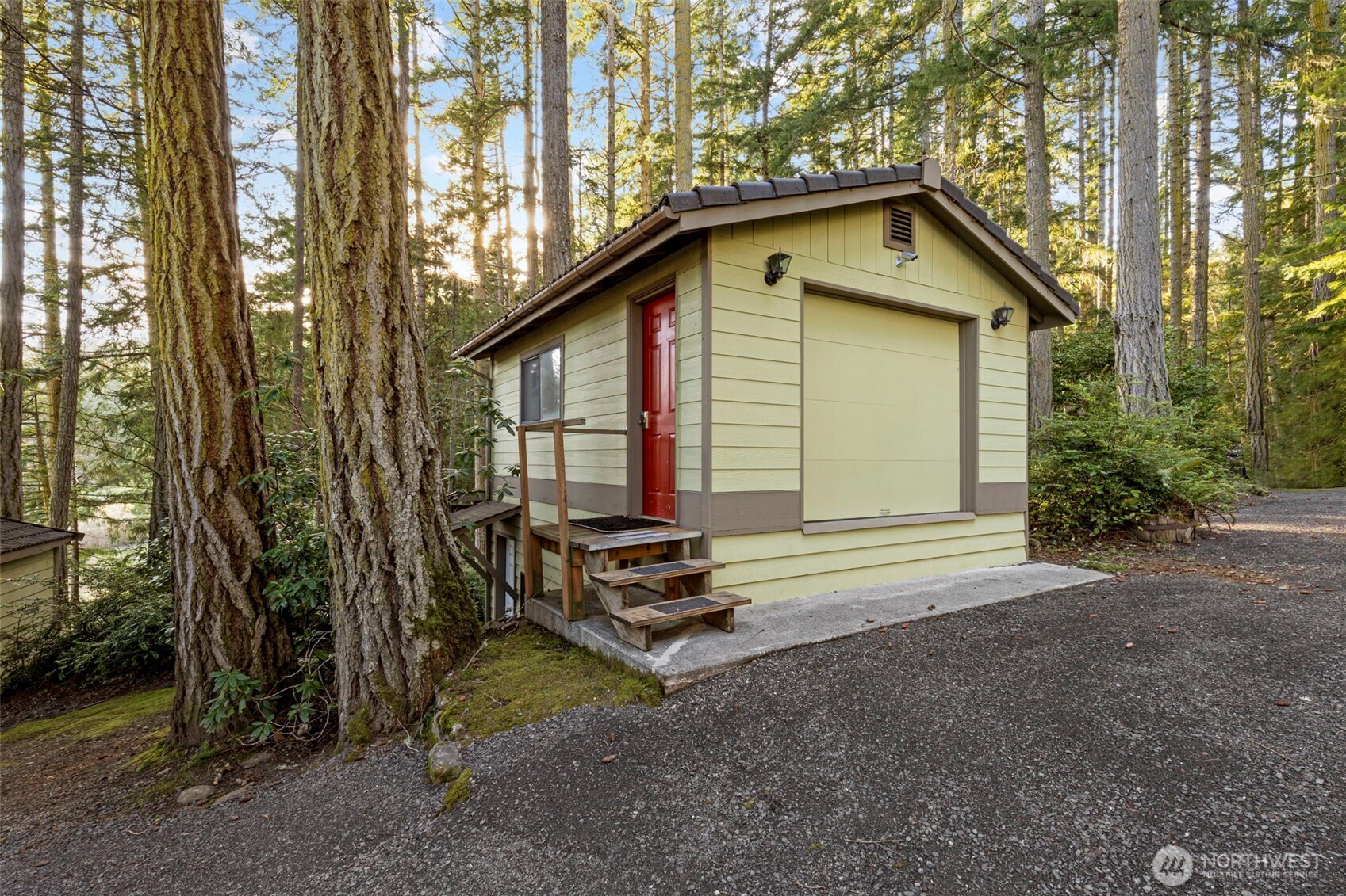 931 Whitney Road Property Photo 35