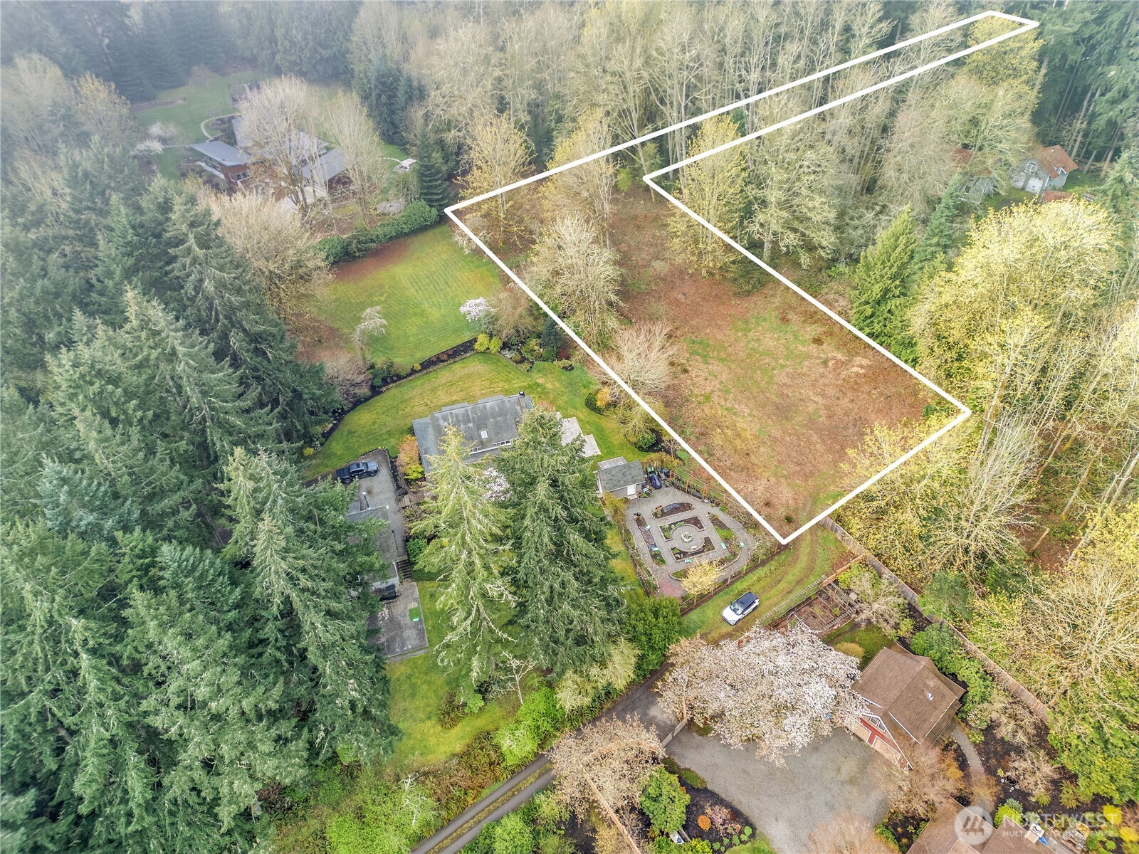 9811 Ne Rose Trail Lane Property Photo 12