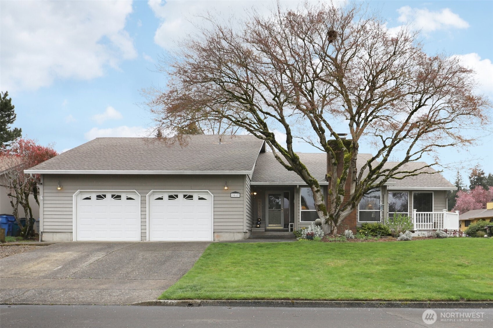 3017 Se Blairmont Drive Property Photo