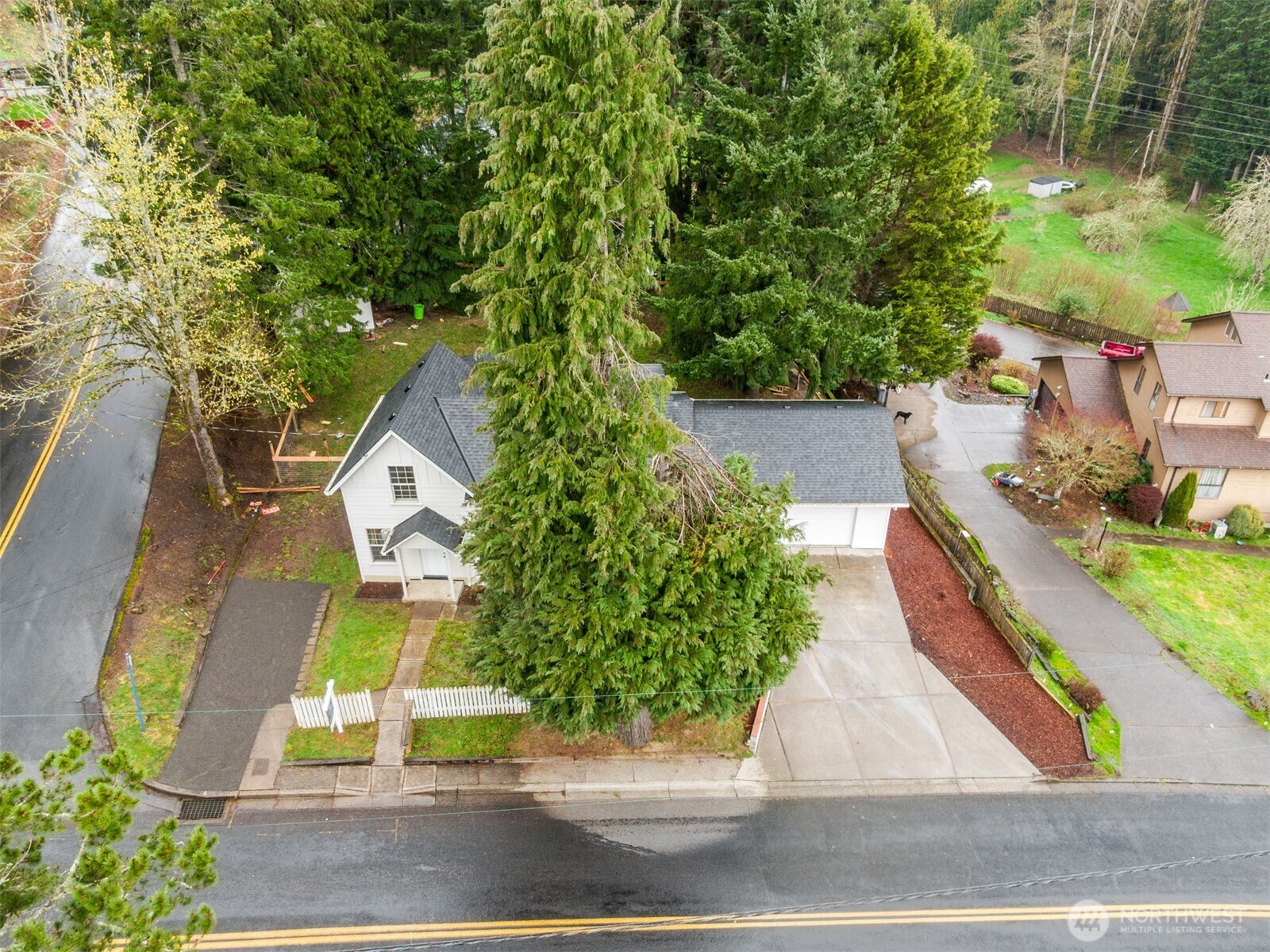 2405 Sunrise Street Property Photo