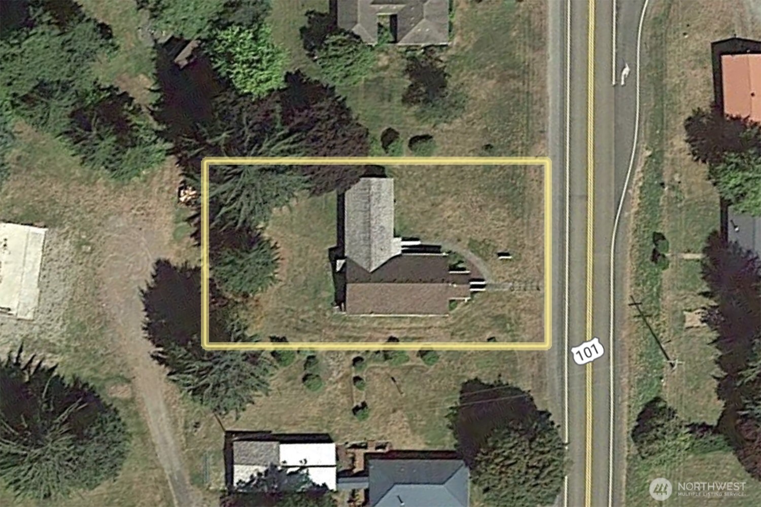5469 Us Highway 101 Property Photo 3