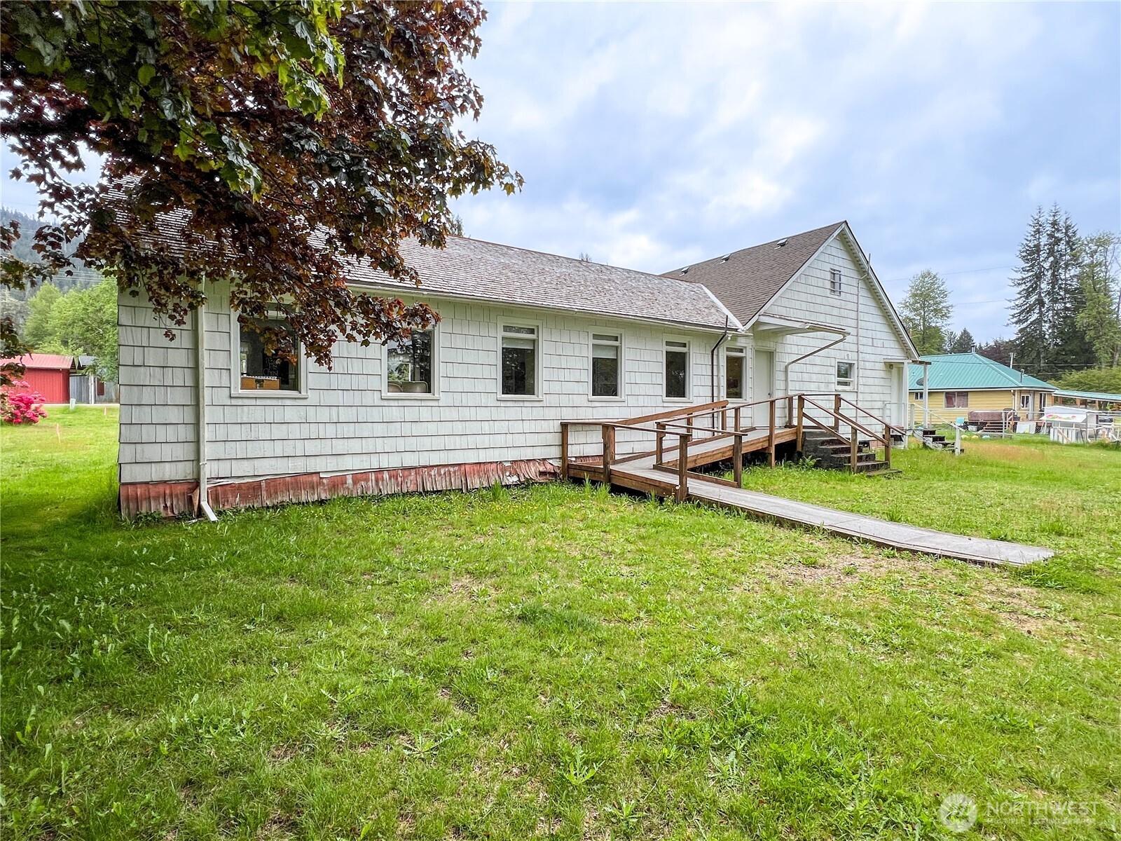 5469 Us Highway 101 Property Photo 10