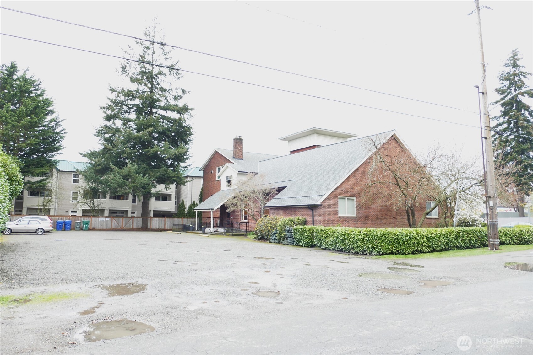 325 N 125th Street Property Photo 6