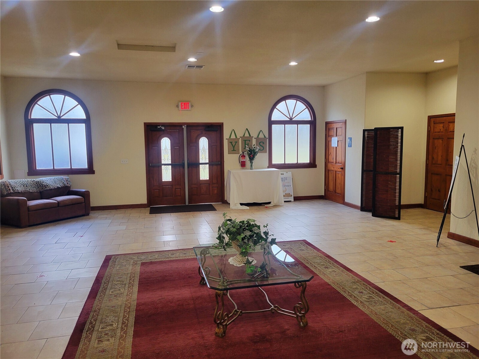 7714 Douglas Street Property Photo 5