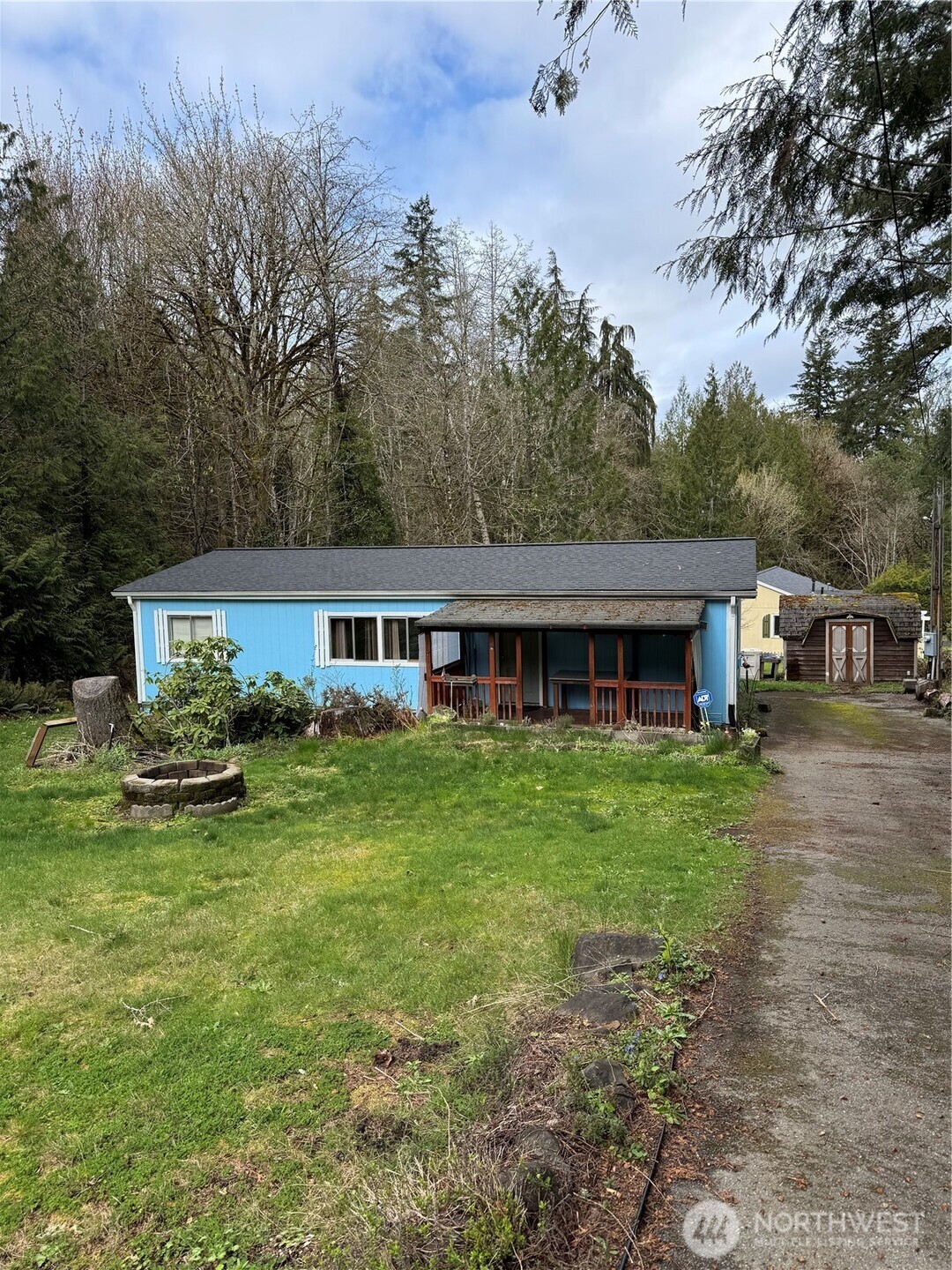 71 E Hillside Drive Property Photo