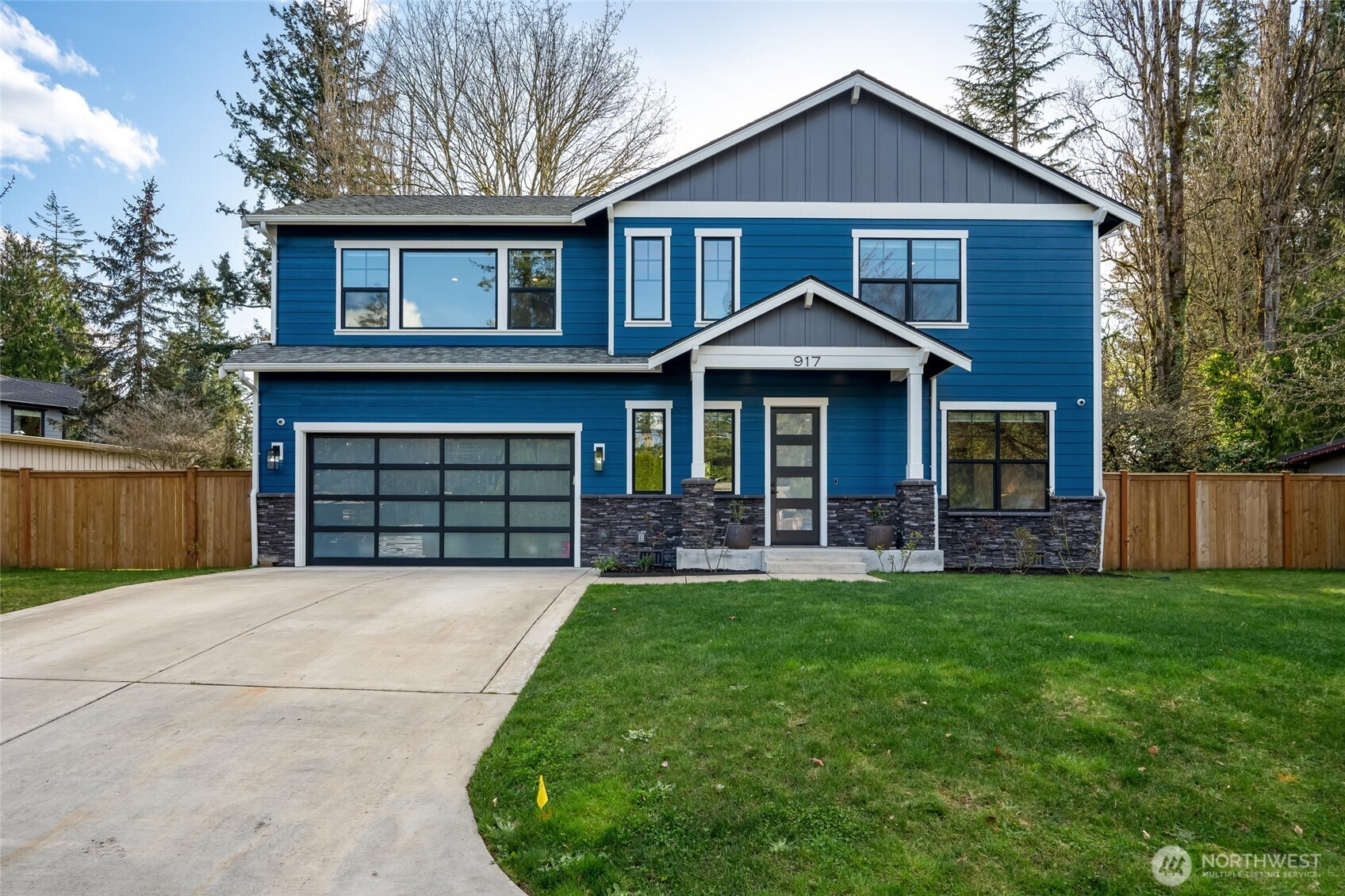 917 164th Place Property Photo 1