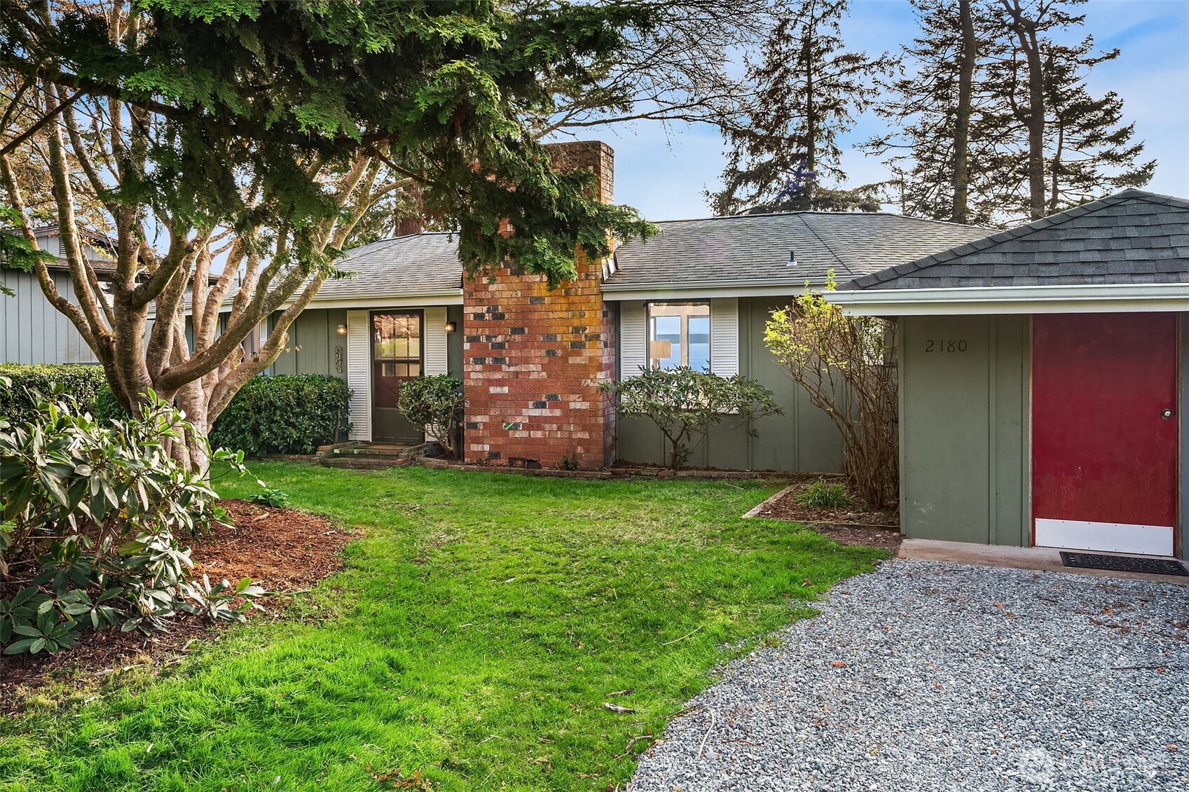 2180 Inverness Way Property Photo 1