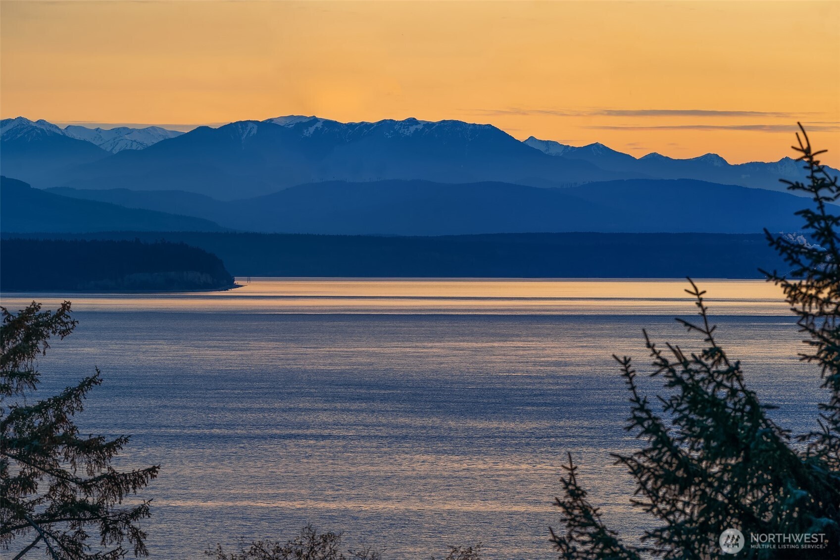 2180 Inverness Way Property Photo 3