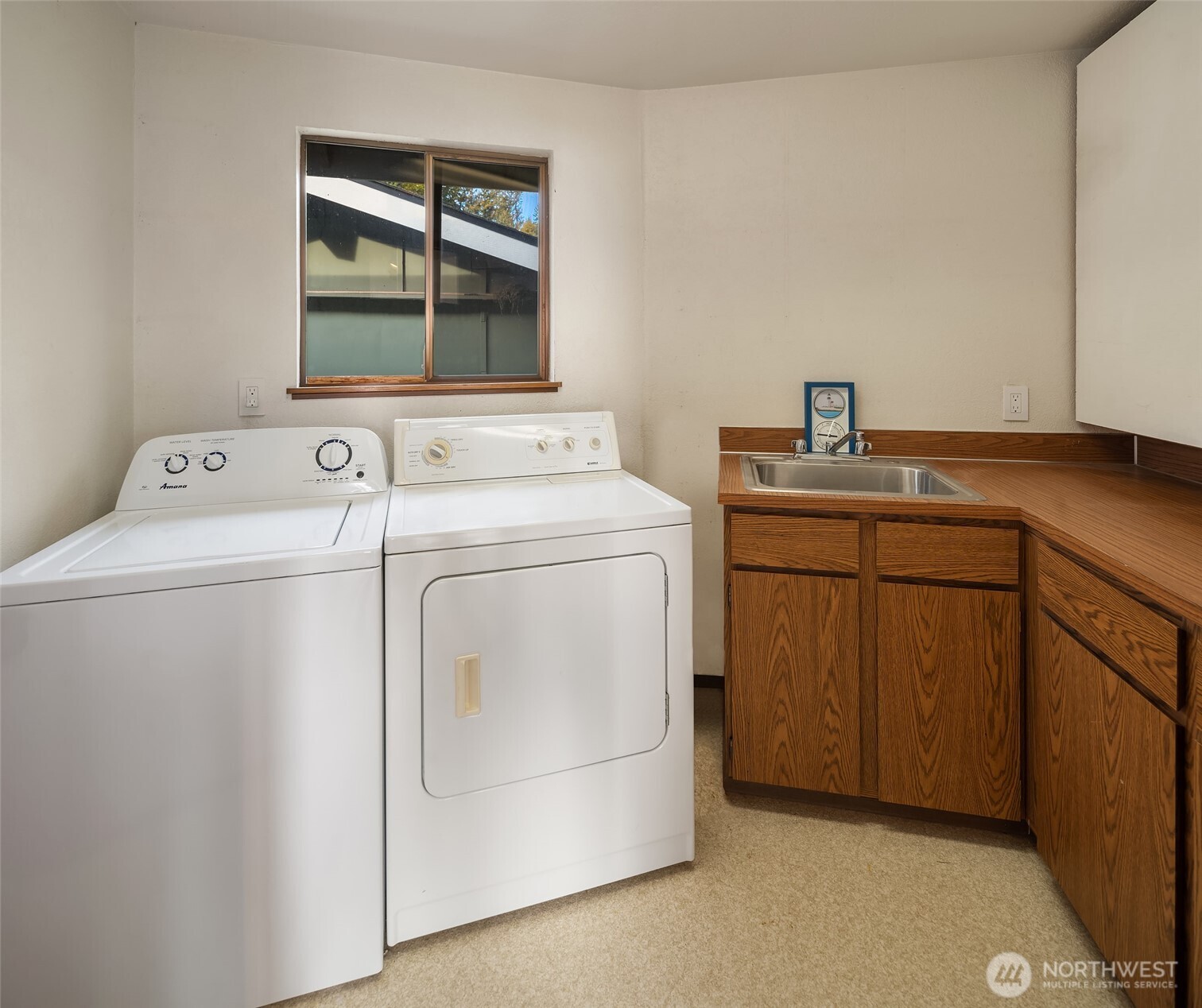 2180 Inverness Way Property Photo 15