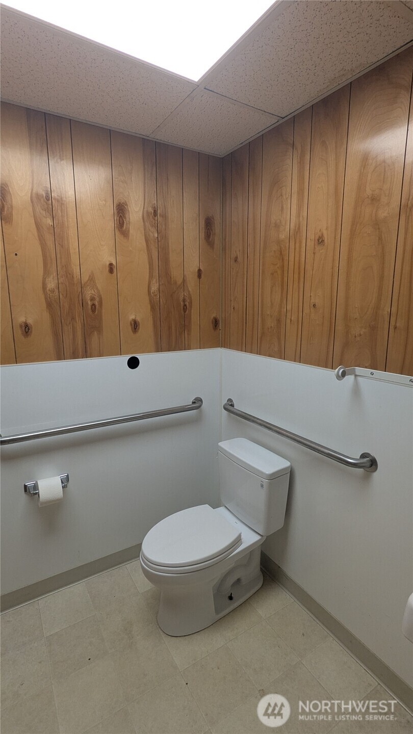 411 Highbank Road Property Photo 17
