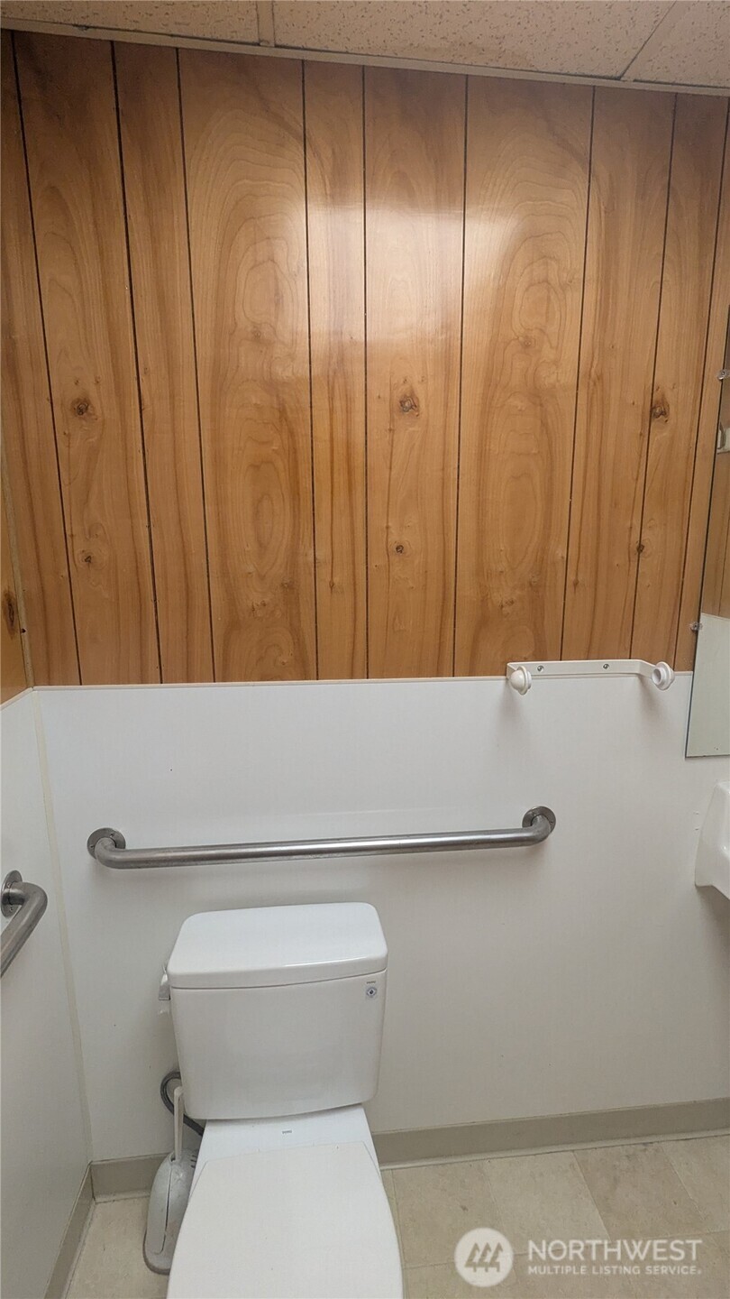 411 Highbank Road Property Photo 22