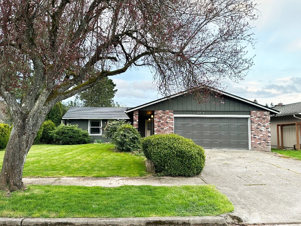 2414 48th Avenue Property Photo 1