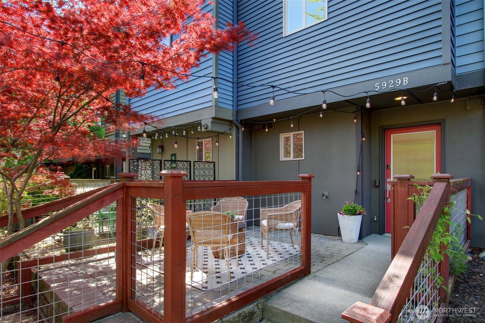 5929 California Avenue B Property Photo