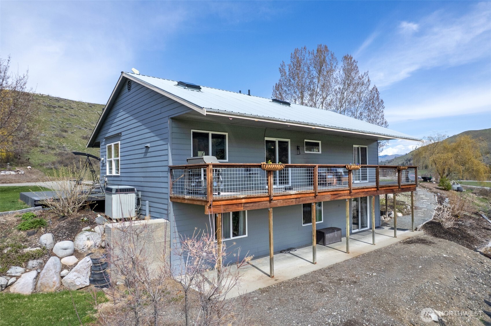 2081 Highway 153 Property Photo