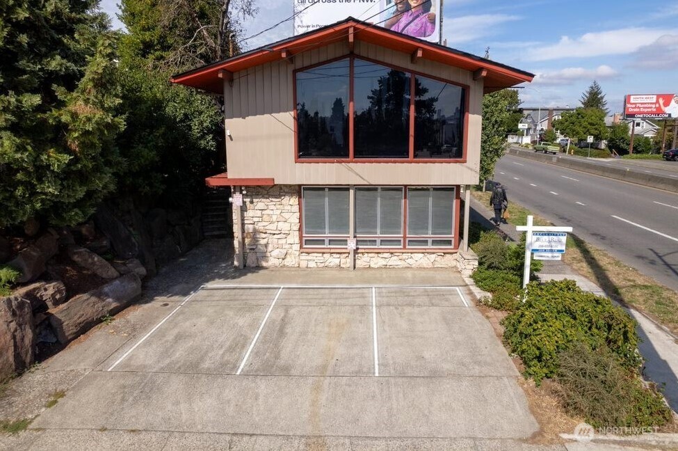 4601 Aurora Avenue Property Photo 23