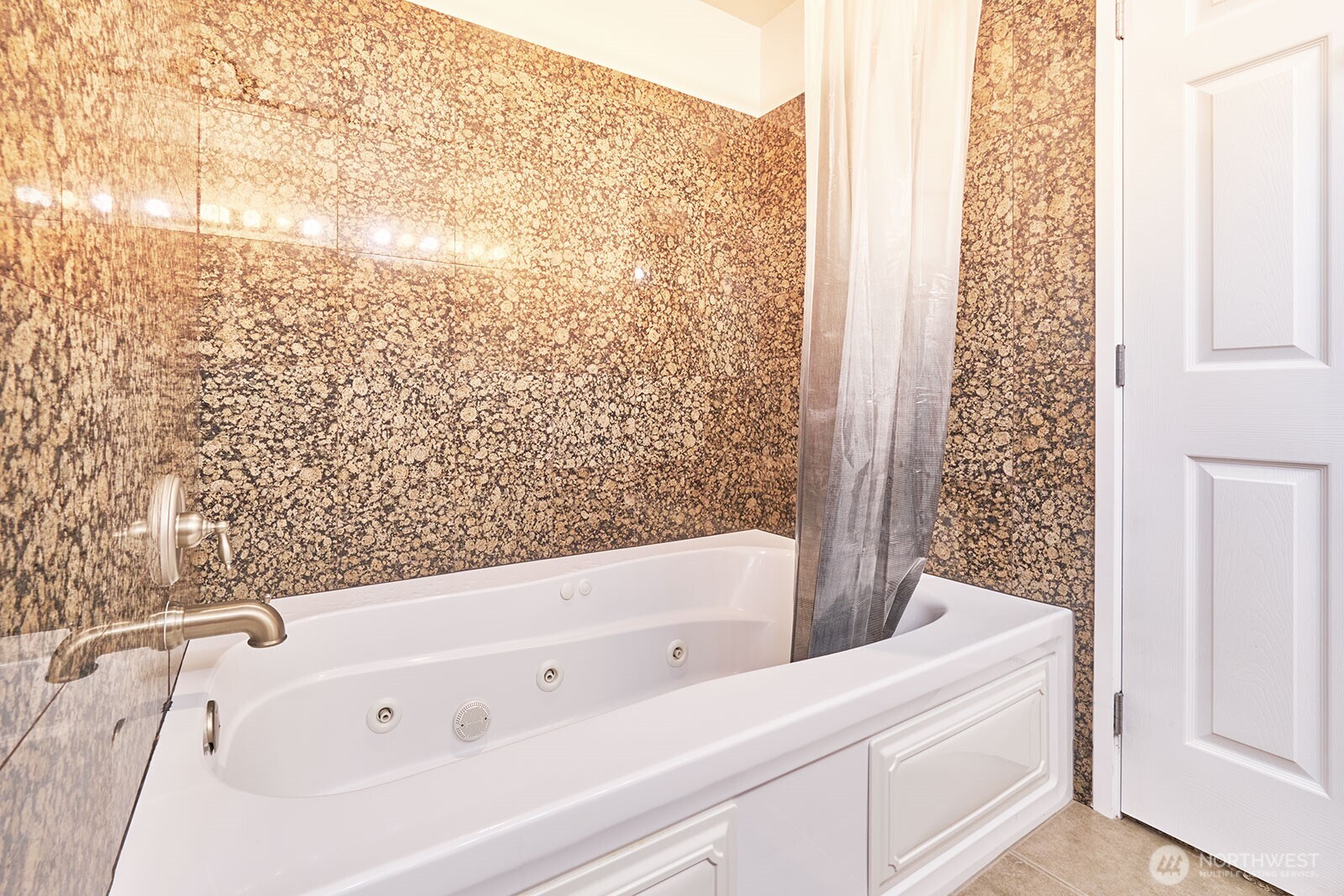 2815 Willows Road 229 Property Photo 15