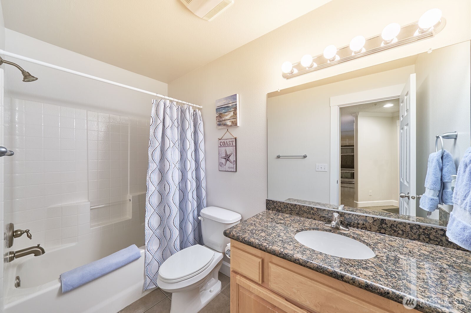 2815 Willows Road 229 Property Photo 17