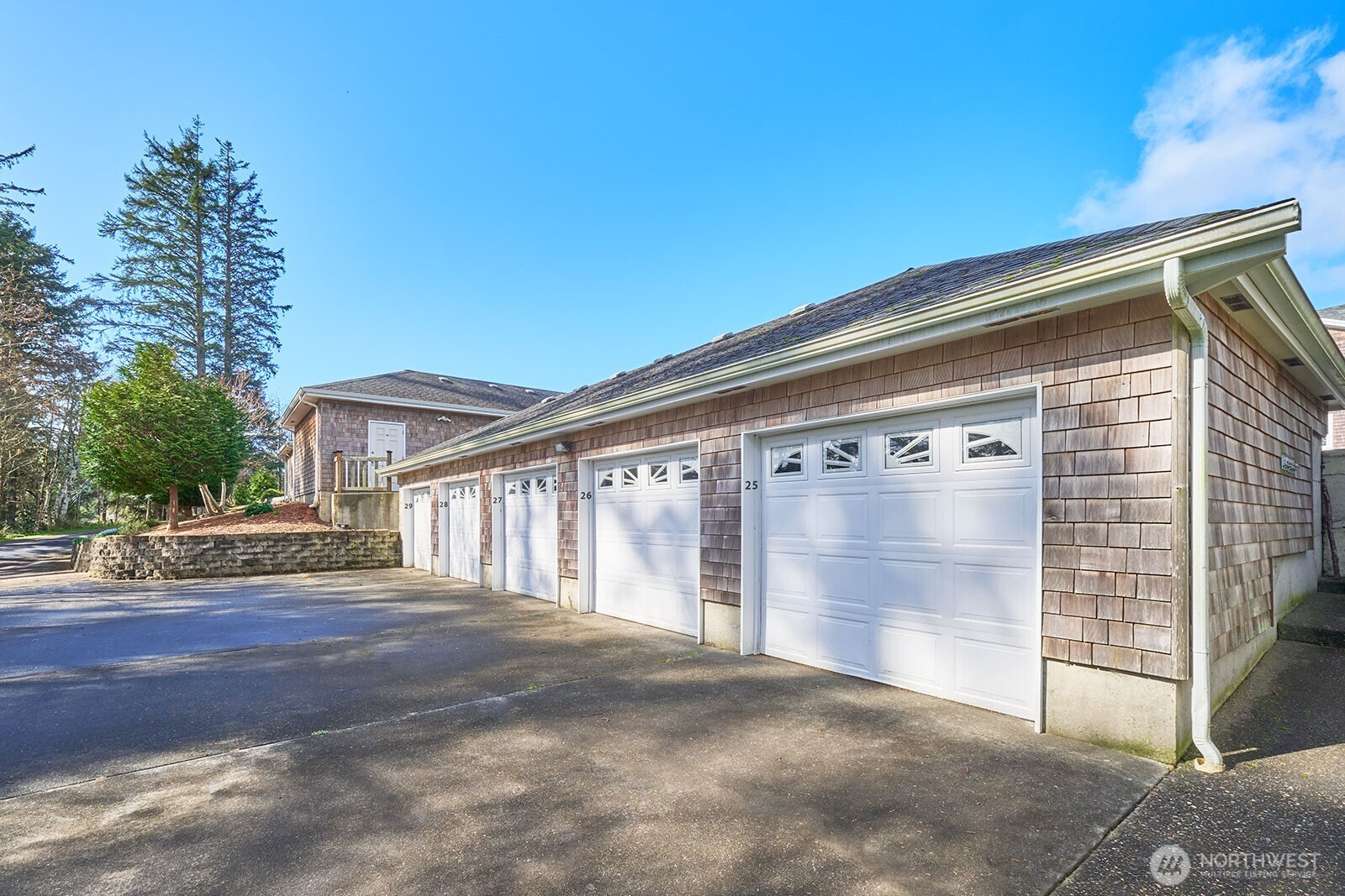 2815 Willows Road 229 Property Photo 19