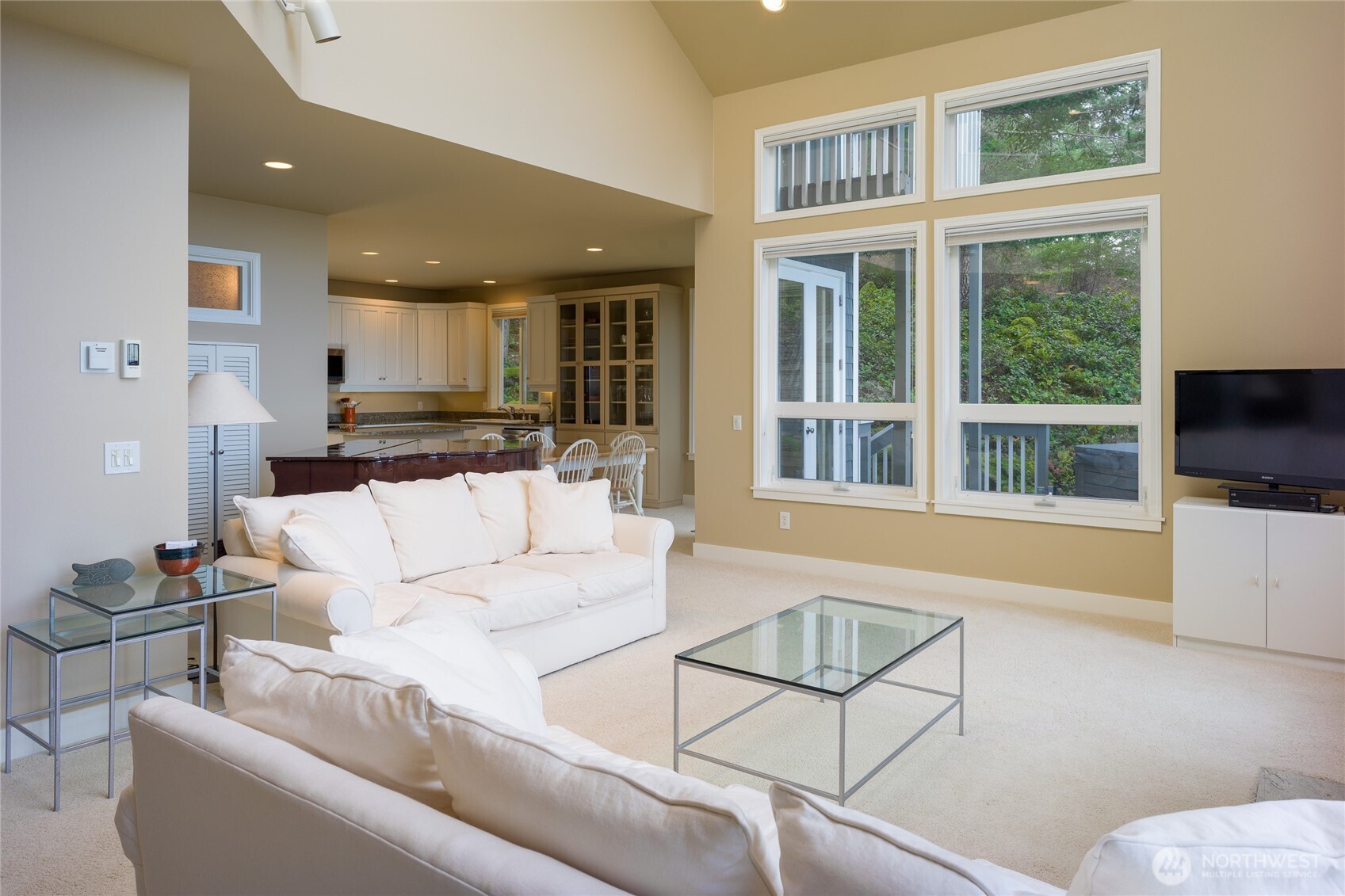 250 Switchback Road Property Photo 6