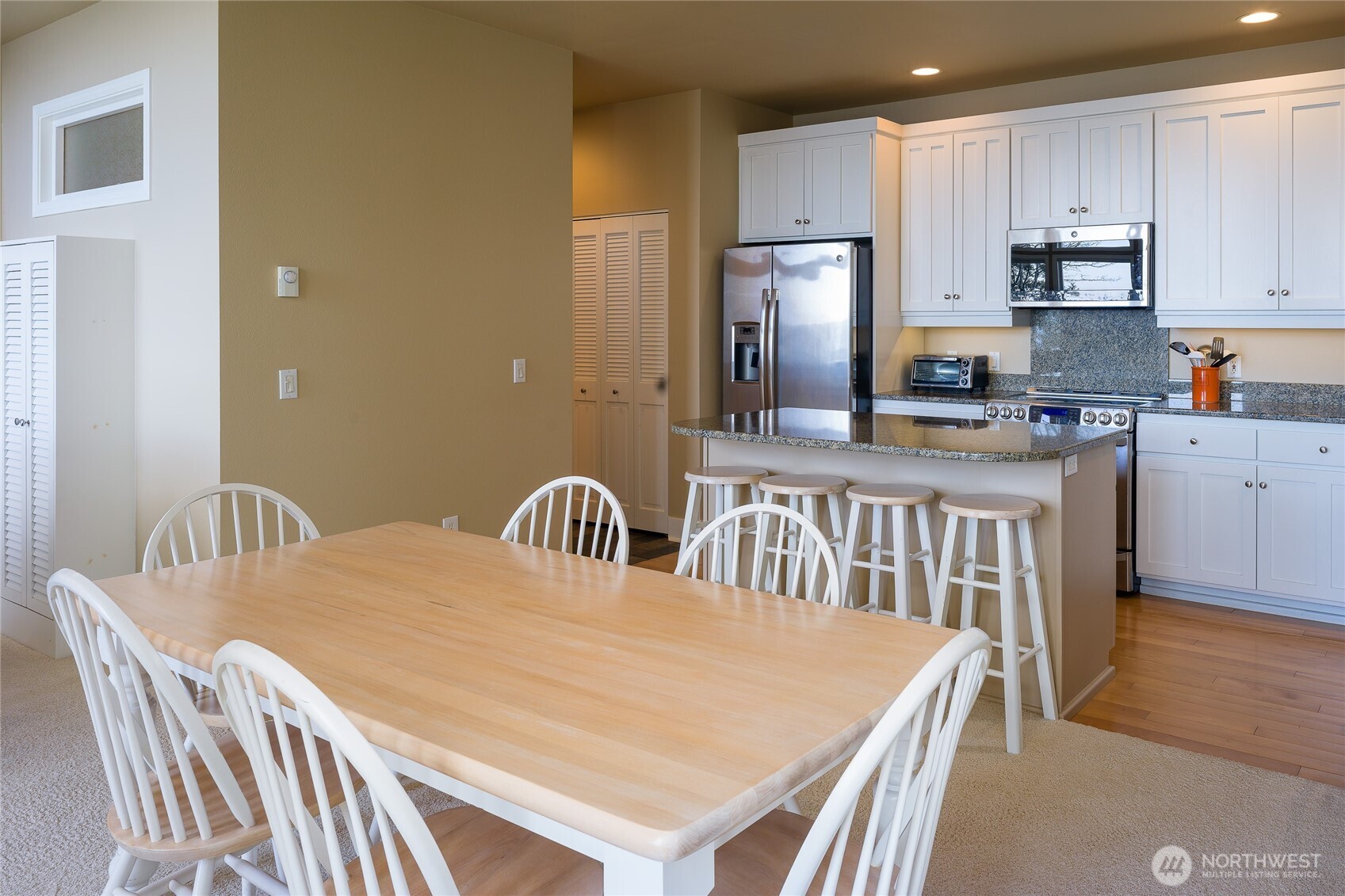 250 Switchback Road Property Photo 11