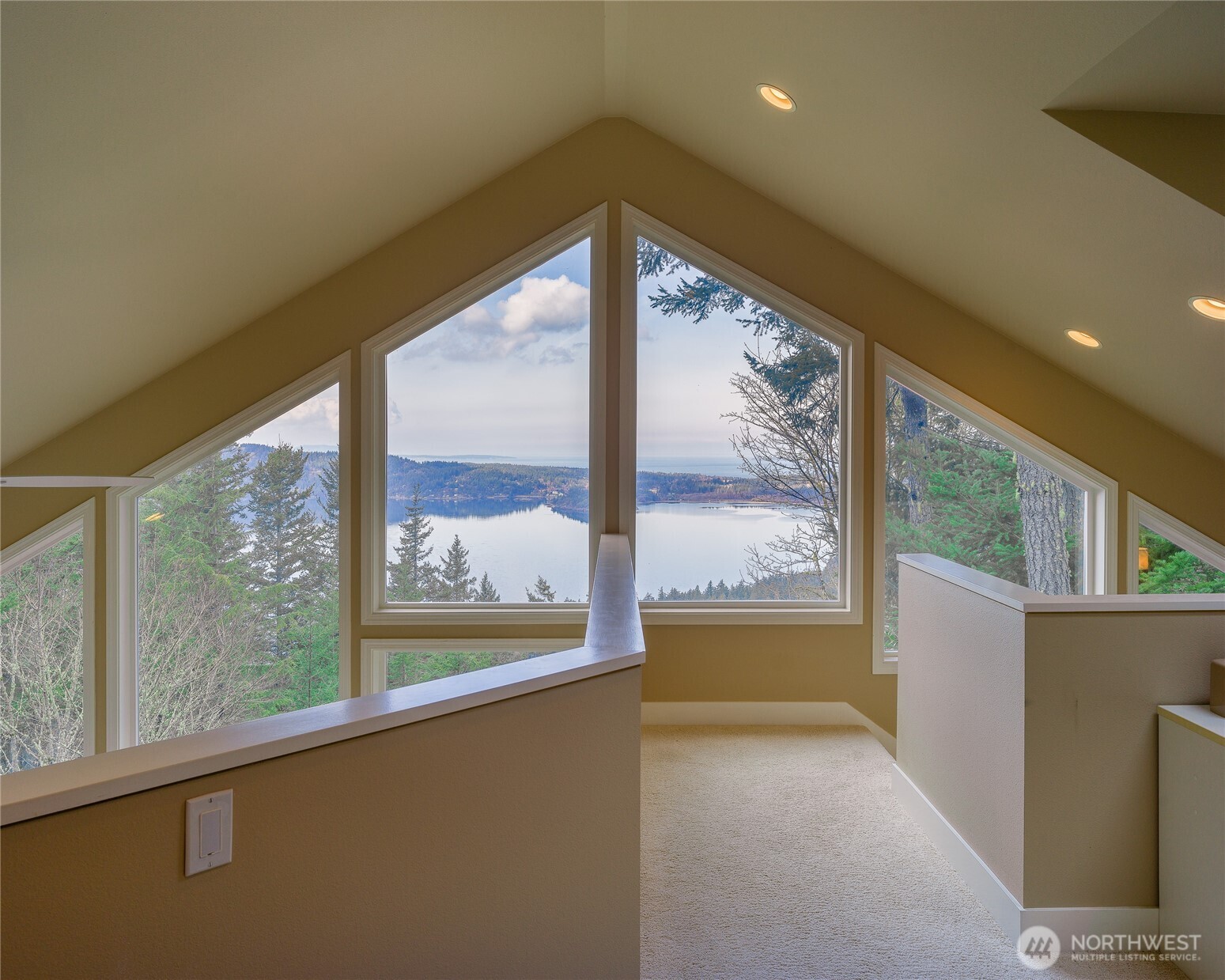 250 Switchback Road Property Photo 14