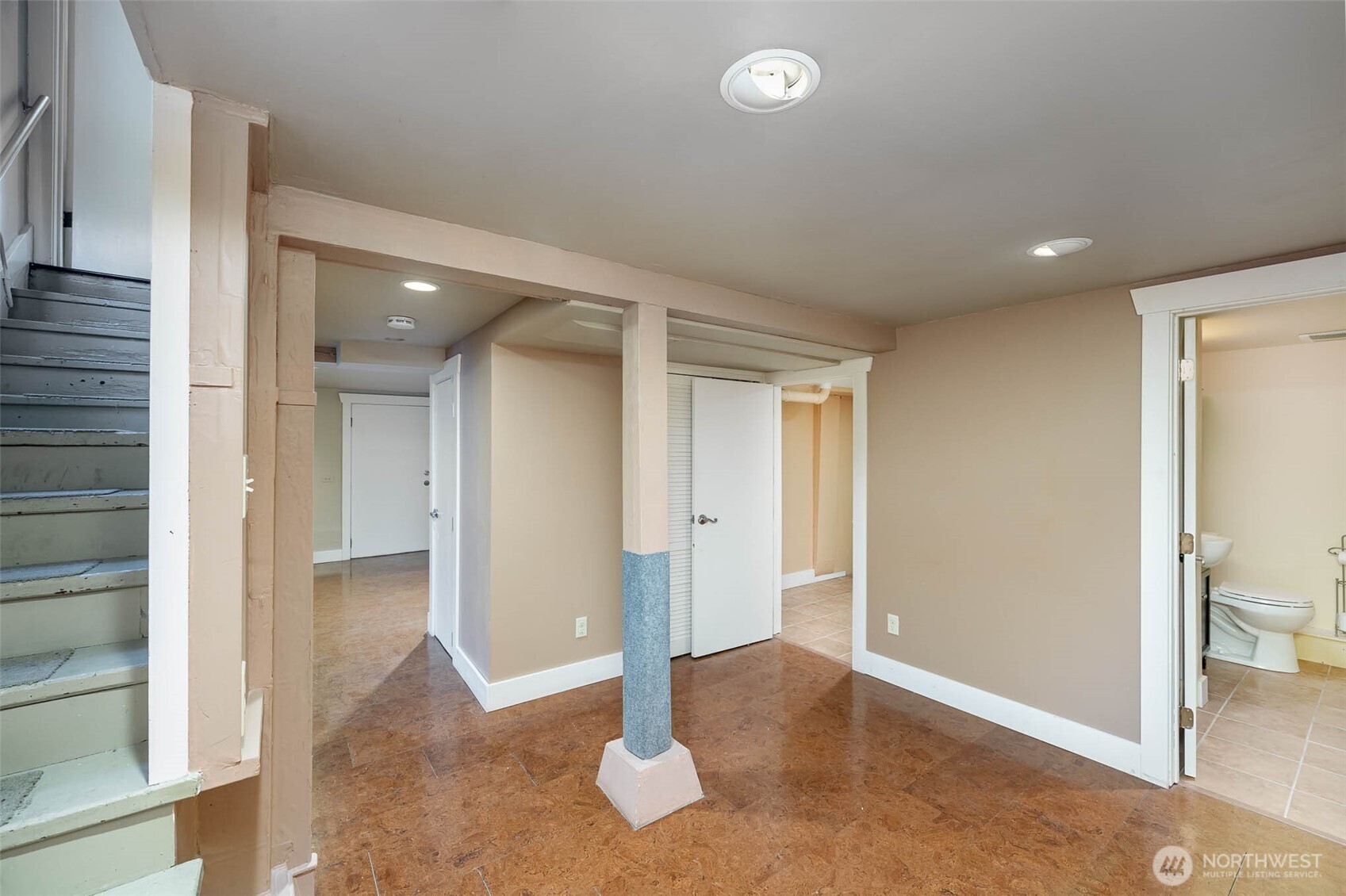 8040 16th Avenue Property Photo 6