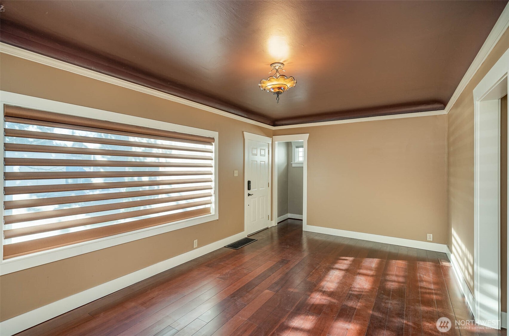 8040 16th Avenue Property Photo 9