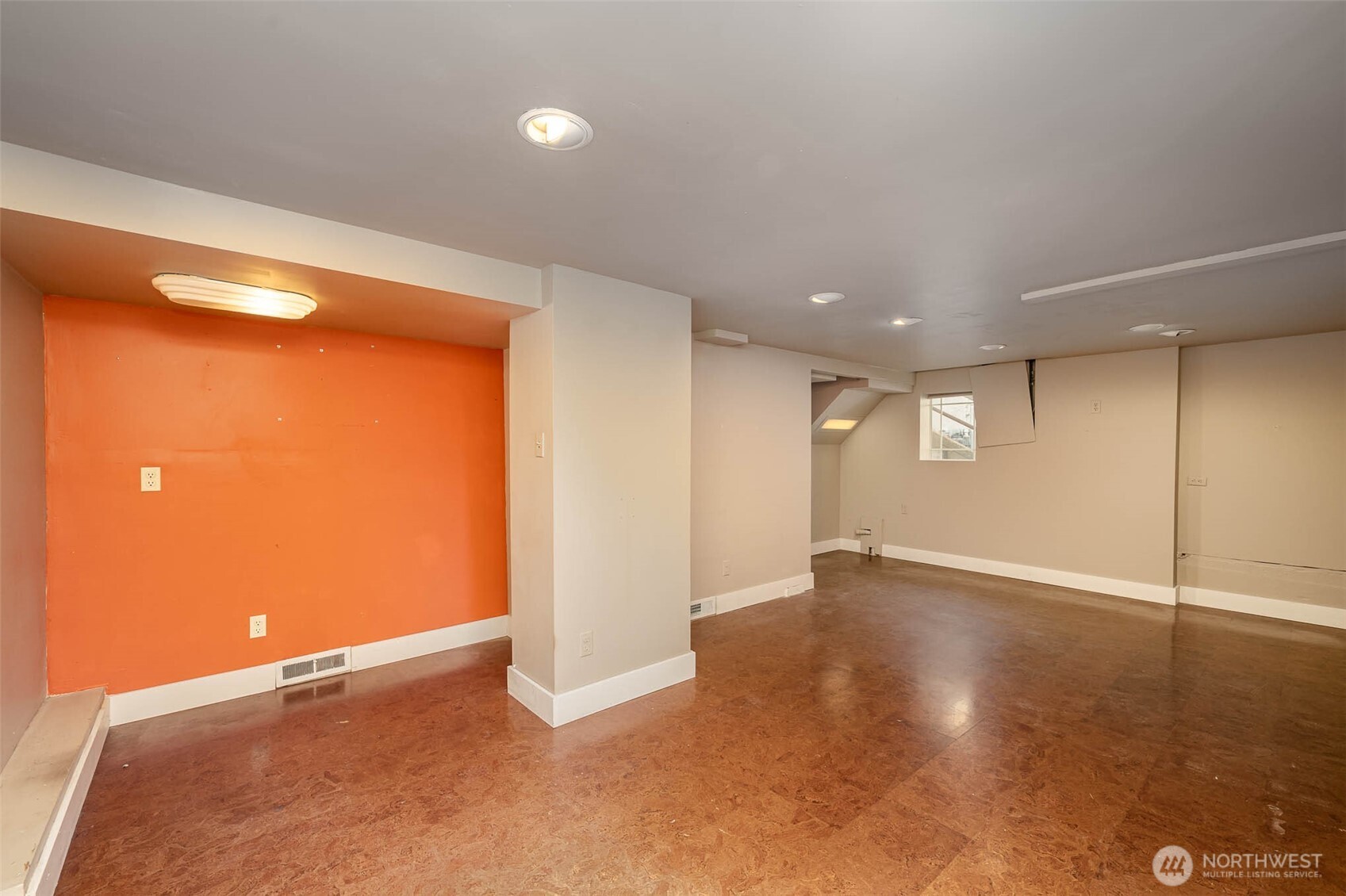 8040 16th Avenue Property Photo 12