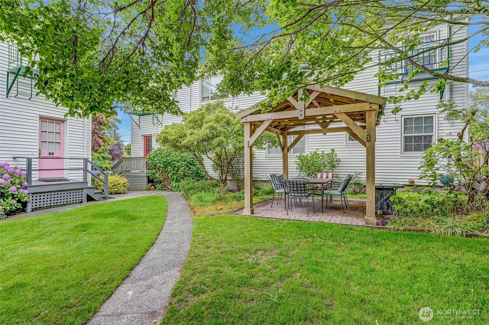 7868 Green Lake Drive Unit 9 Property Photo 17