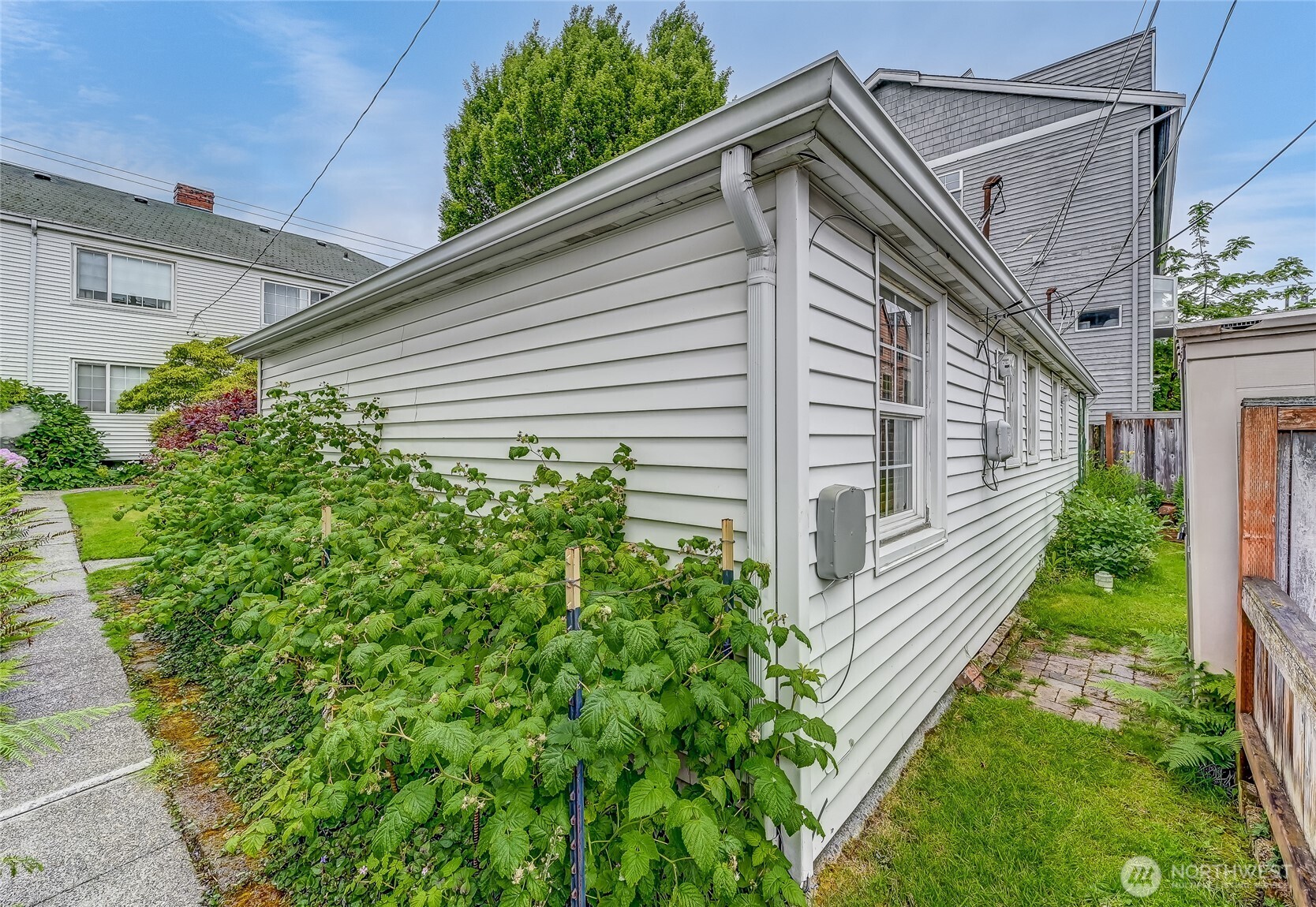 7868 Green Lake Drive Unit 9 Property Photo 18