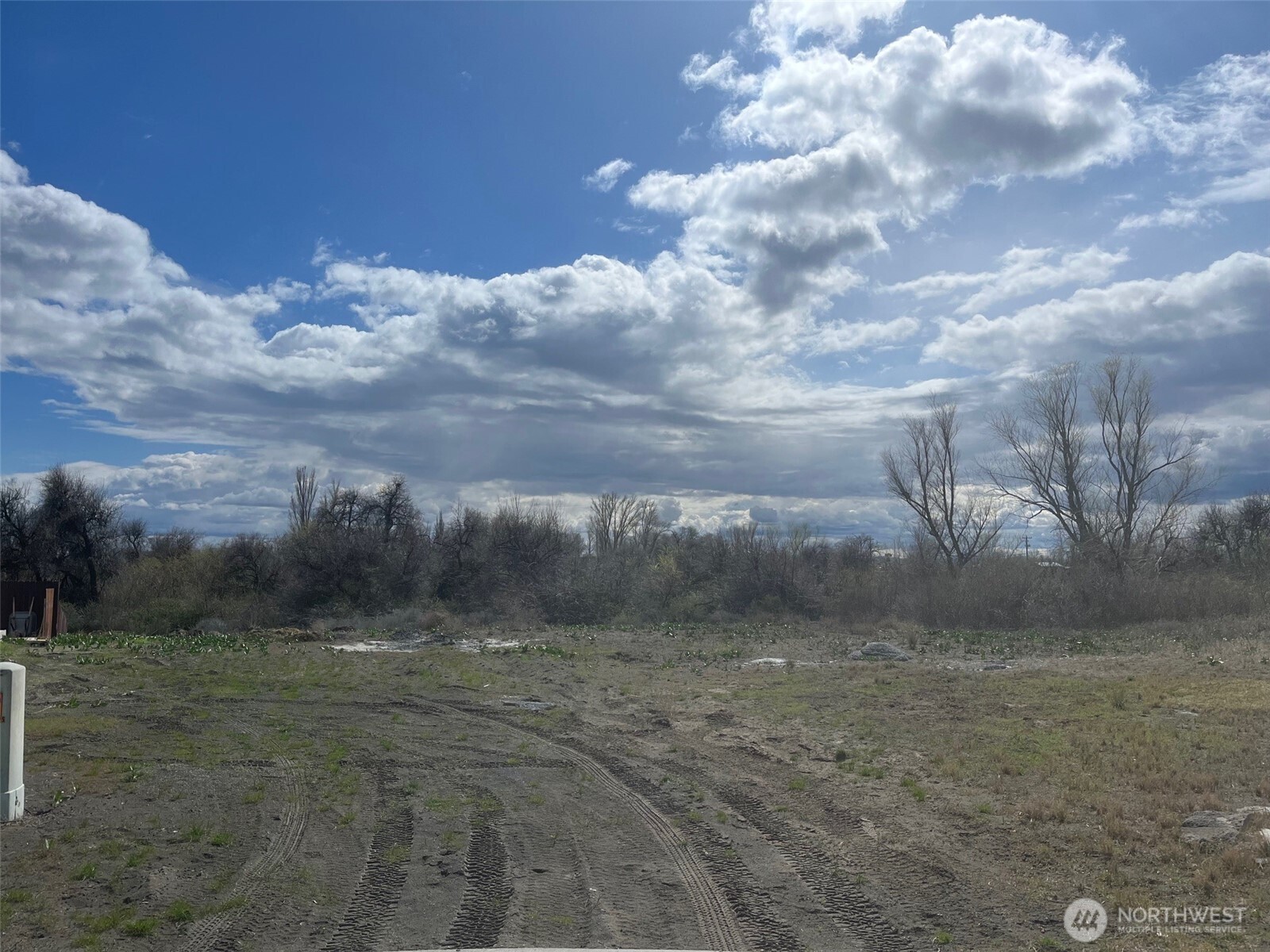 554 N Sparrow Lane Property Photo 1