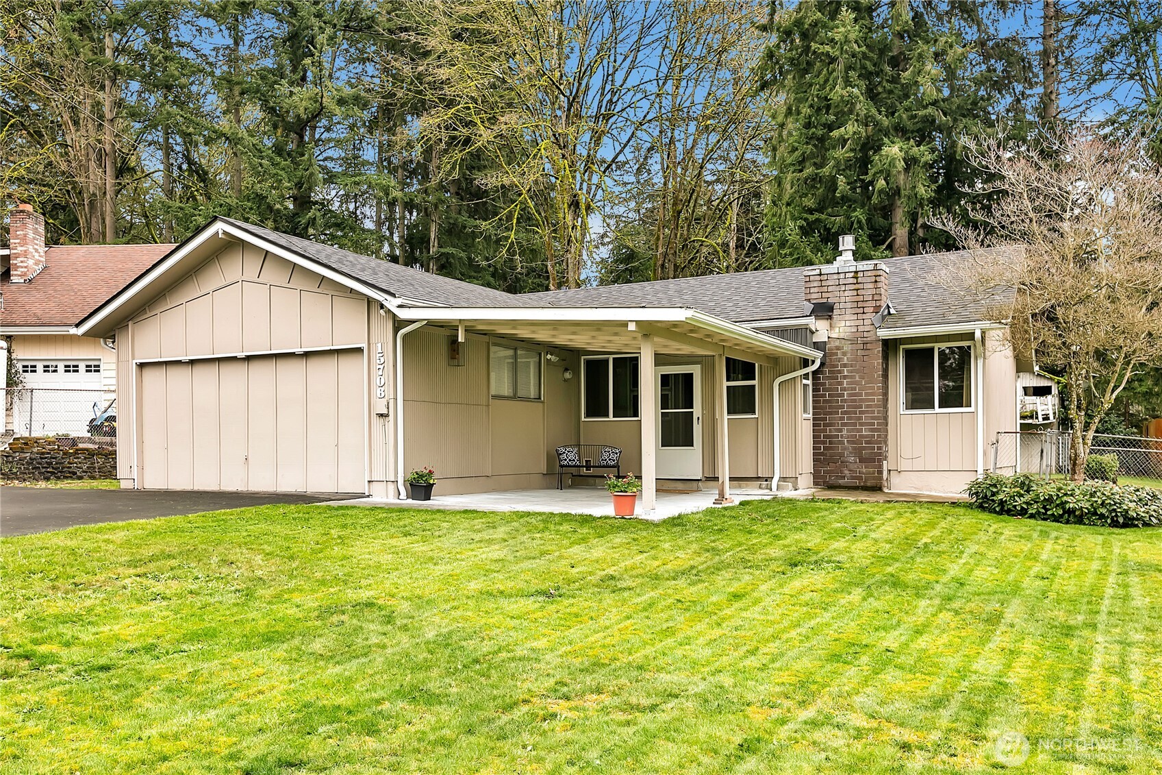 15706 203rd Place Property Photo