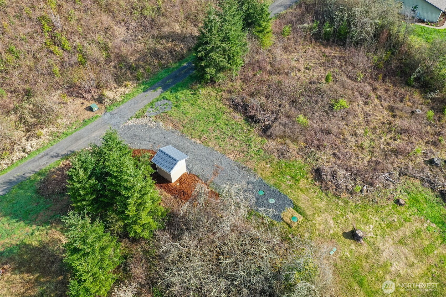 208 Sanderson Road Property Photo 16