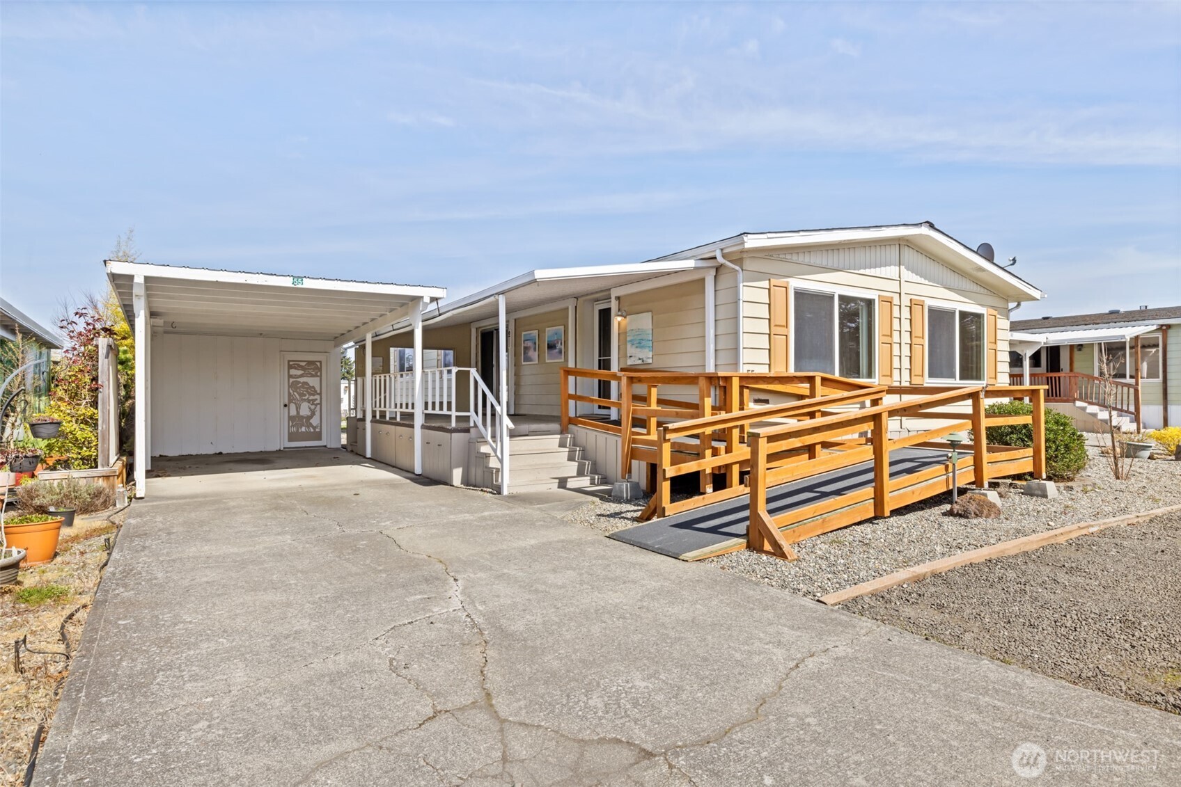 55 Juniper Mobile Estates Property Photo 3