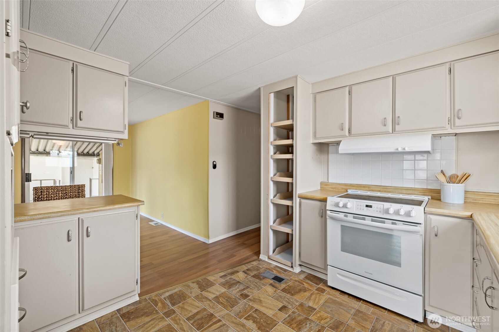 55 Juniper Mobile Estates Property Photo 12