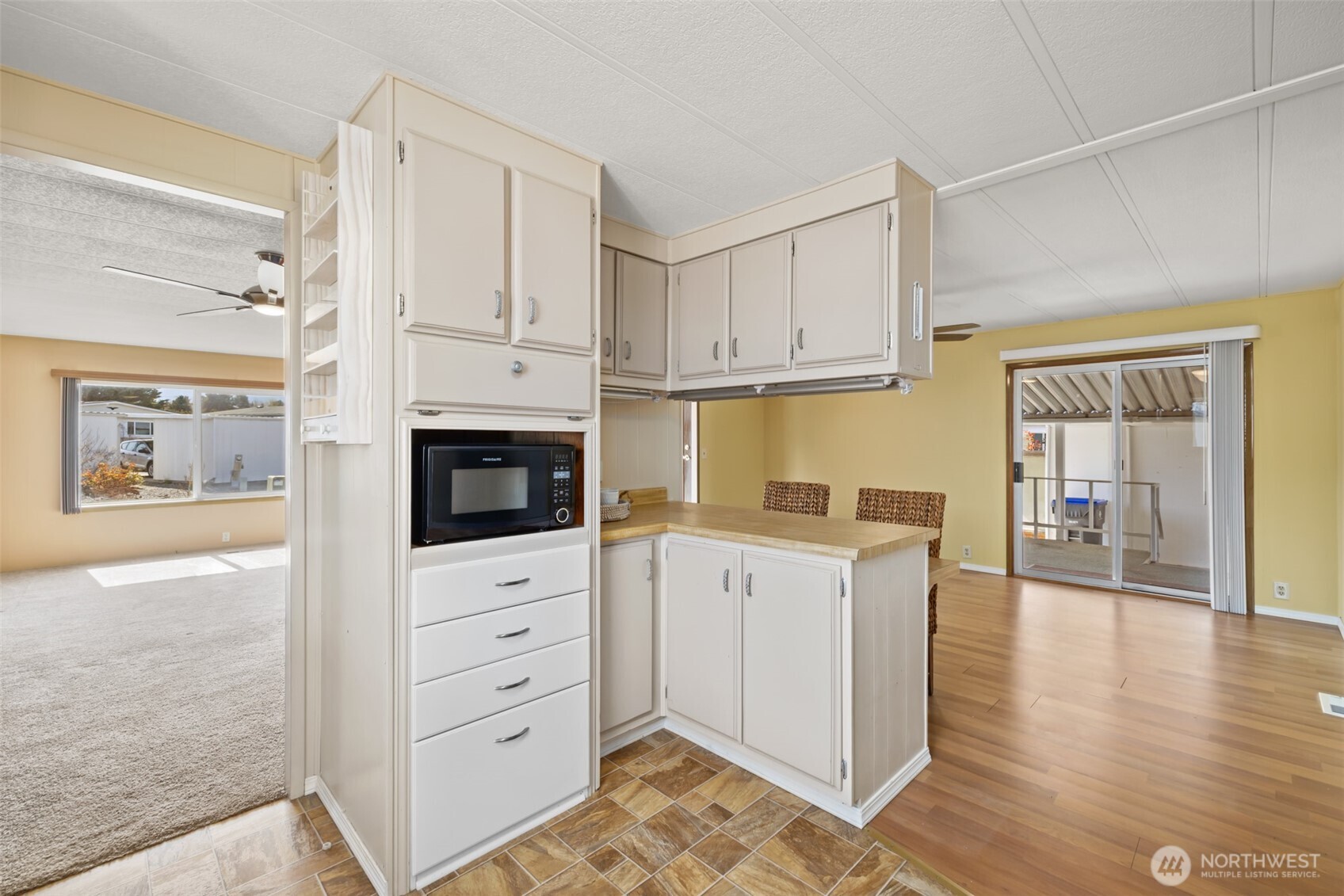 55 Juniper Mobile Estates Property Photo 15