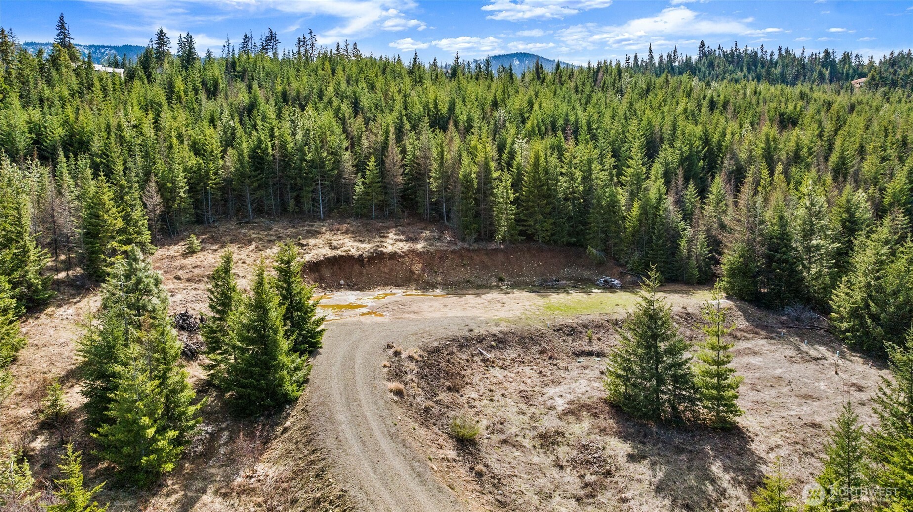 1220 Stone Ridge Drive Property Photo 3