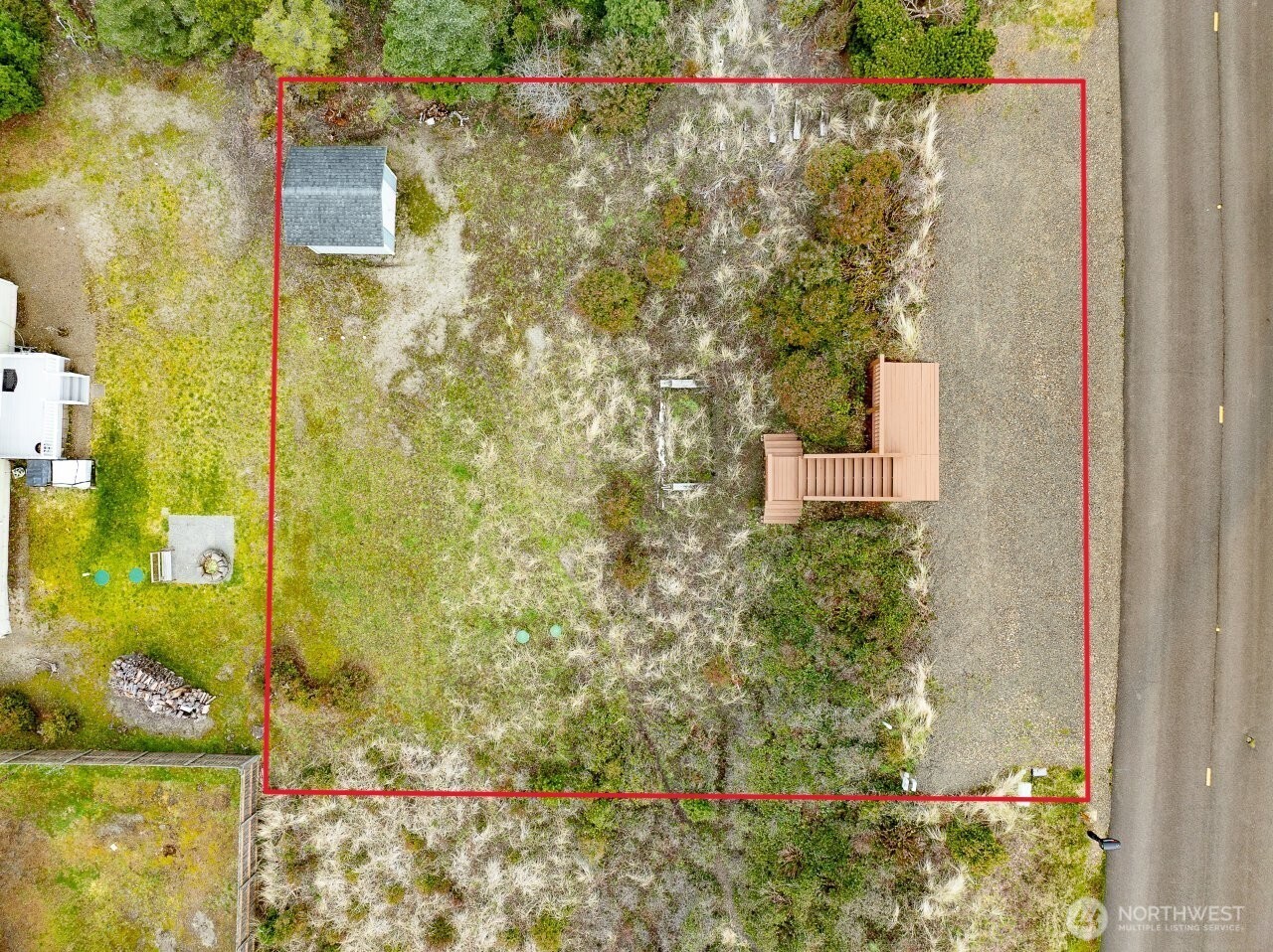 35009 J Place Property Photo 9