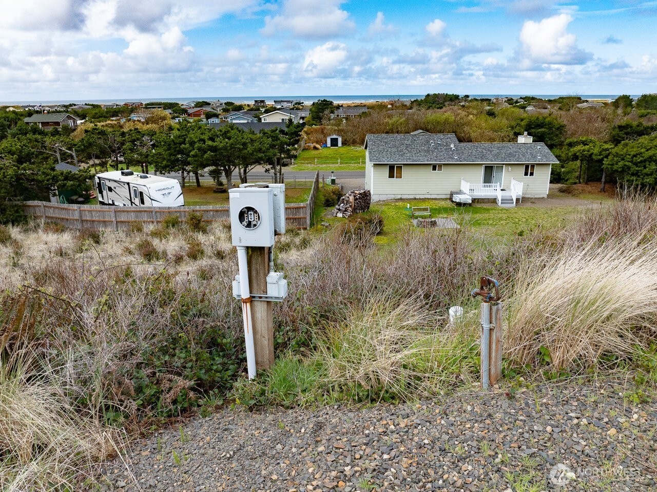 35009 J Place Property Photo 15