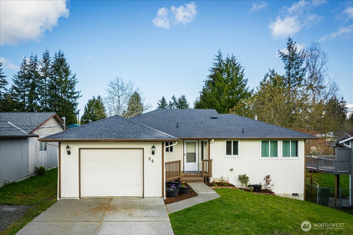 29 108th Street Property Photo 1