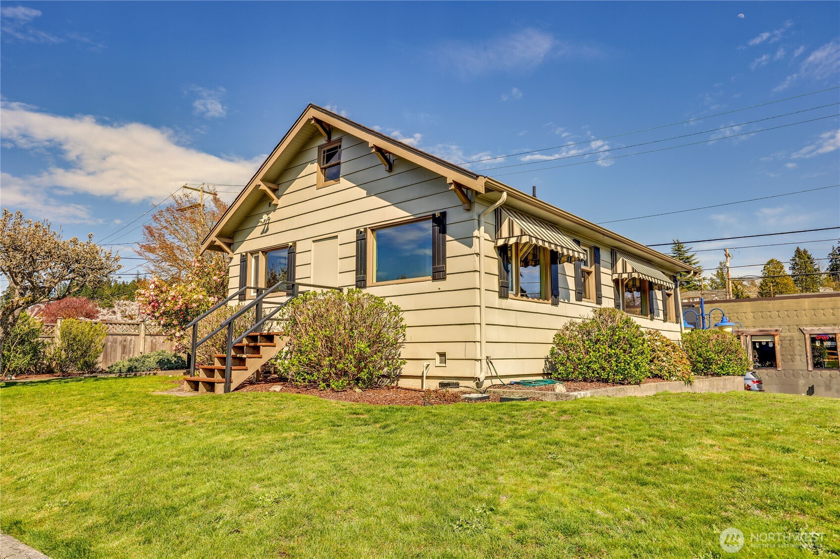 19163 Jensen Way Property Photo 33
