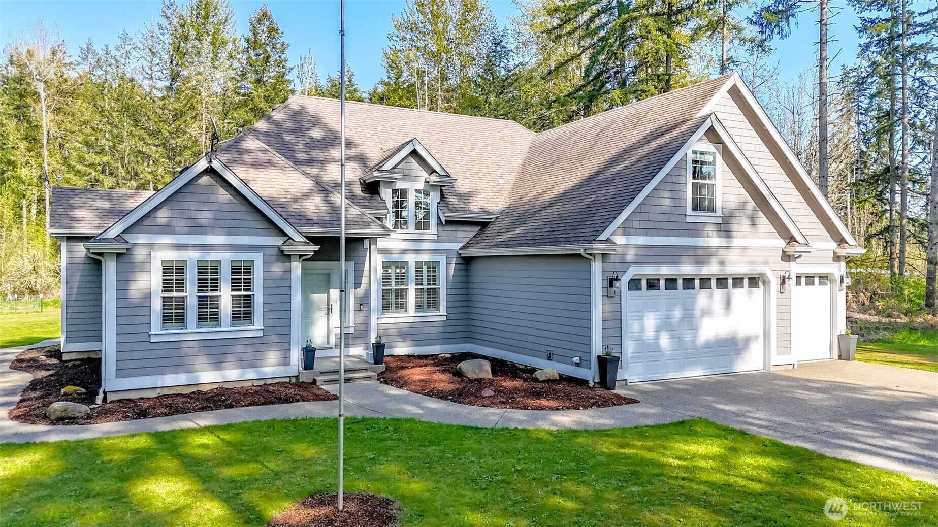 Eatonville Real Estate Listings Main Image