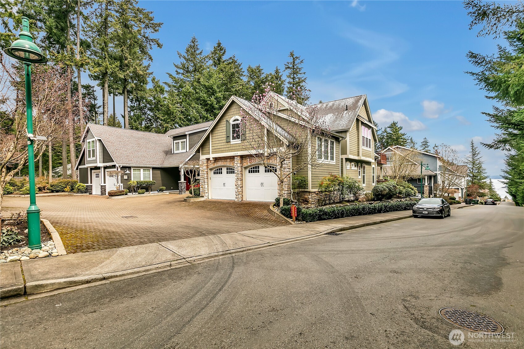 3309 Emerald Lane Property Photo