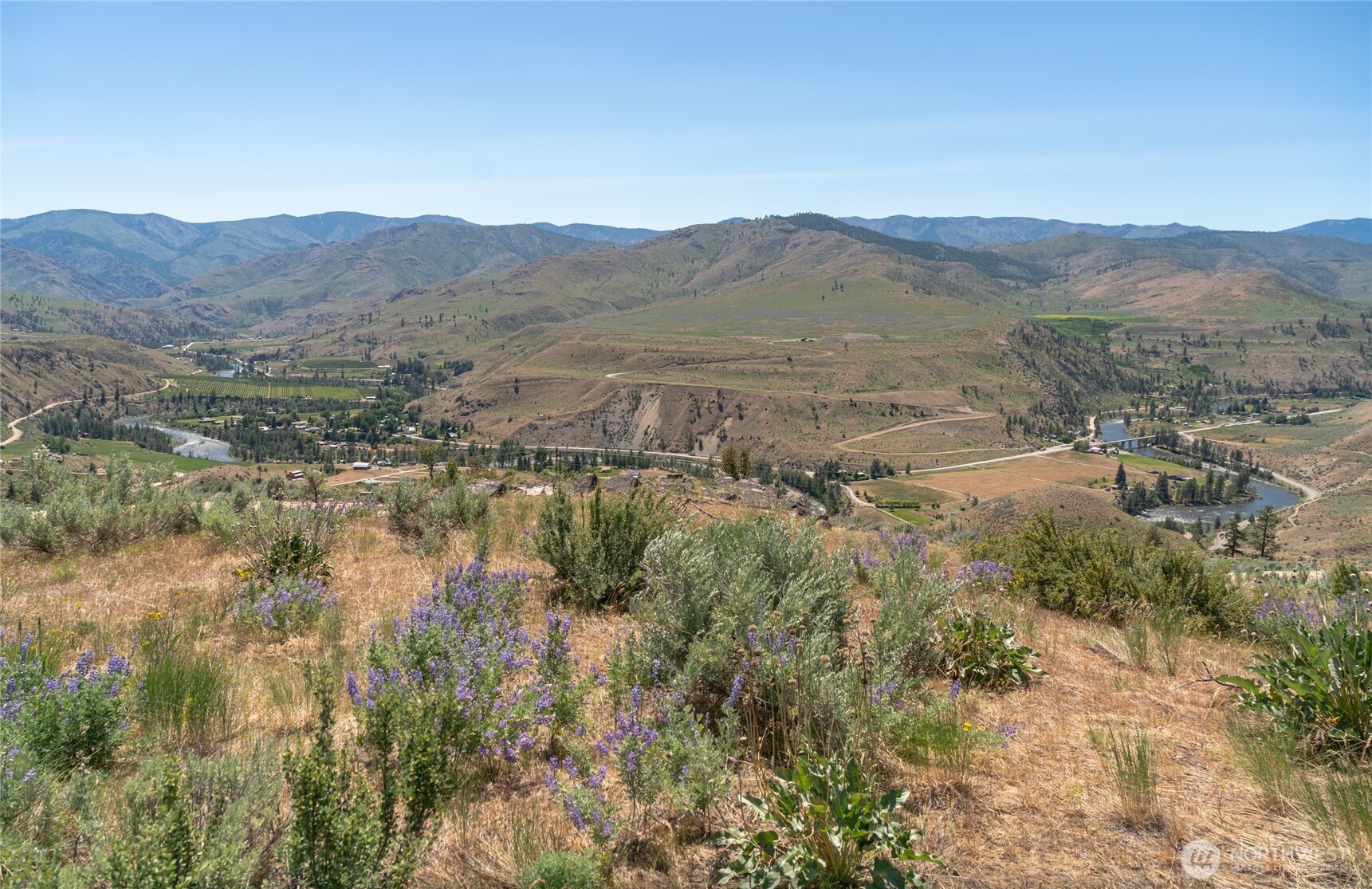 3 Lot Highland Vista Property Photo 1