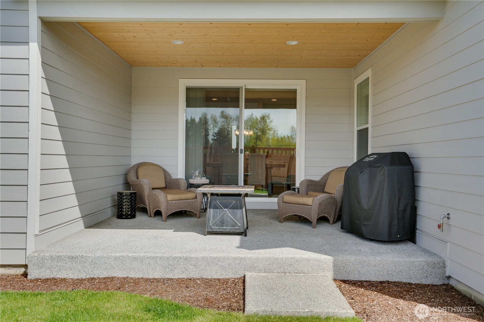 20716 156th Street Property Photo 34