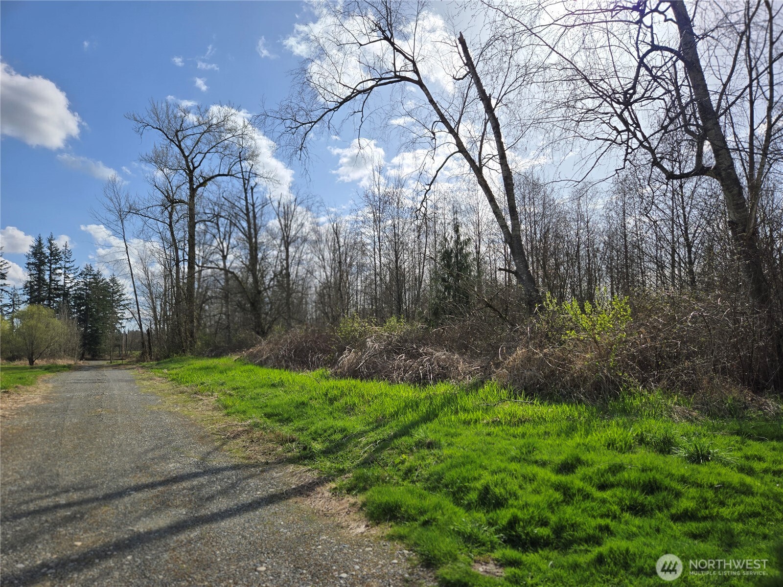 2274 Burk Road Property Photo 4