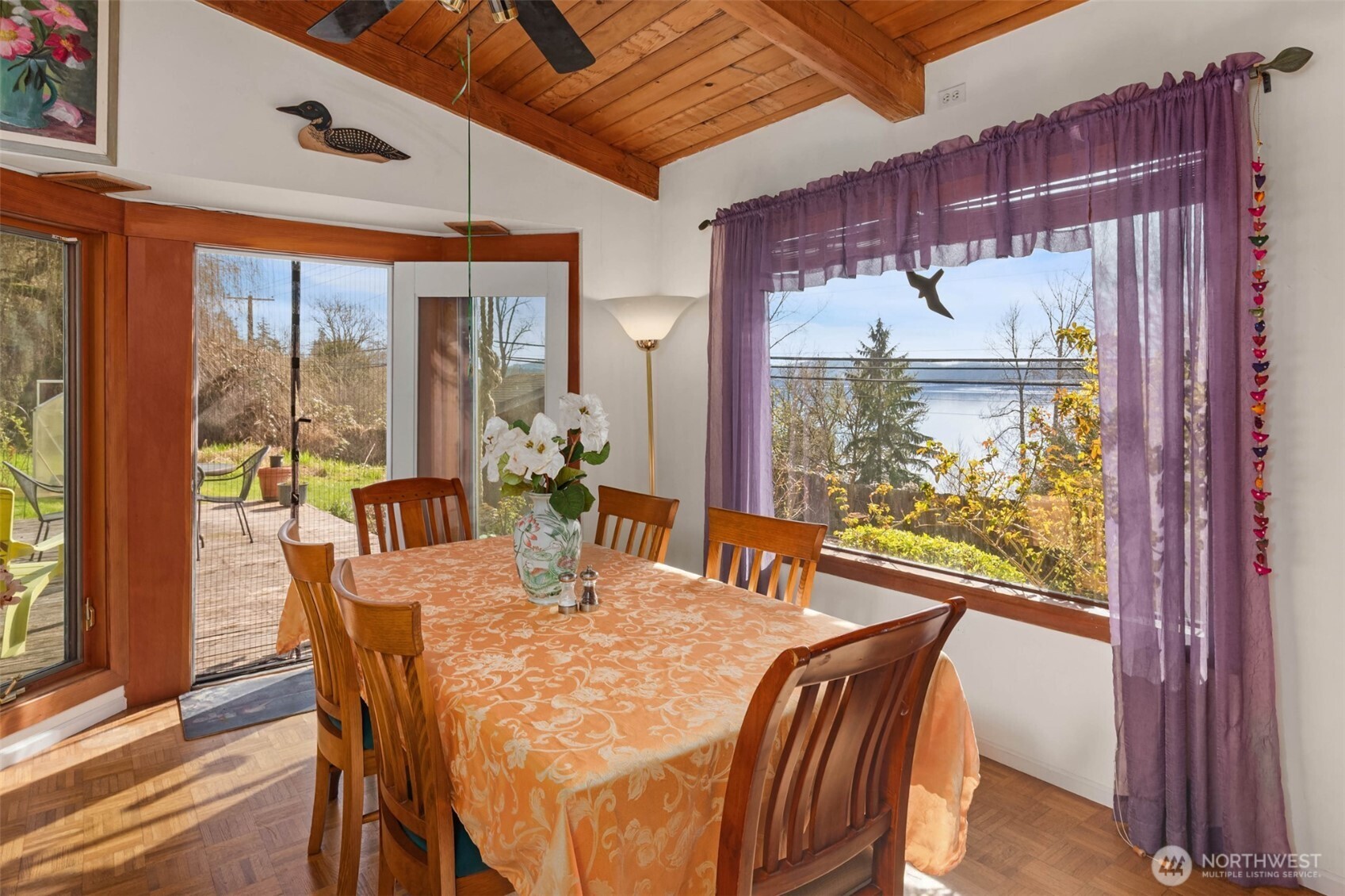 2642 E Lake Sammamish Parkway Property Photo 19