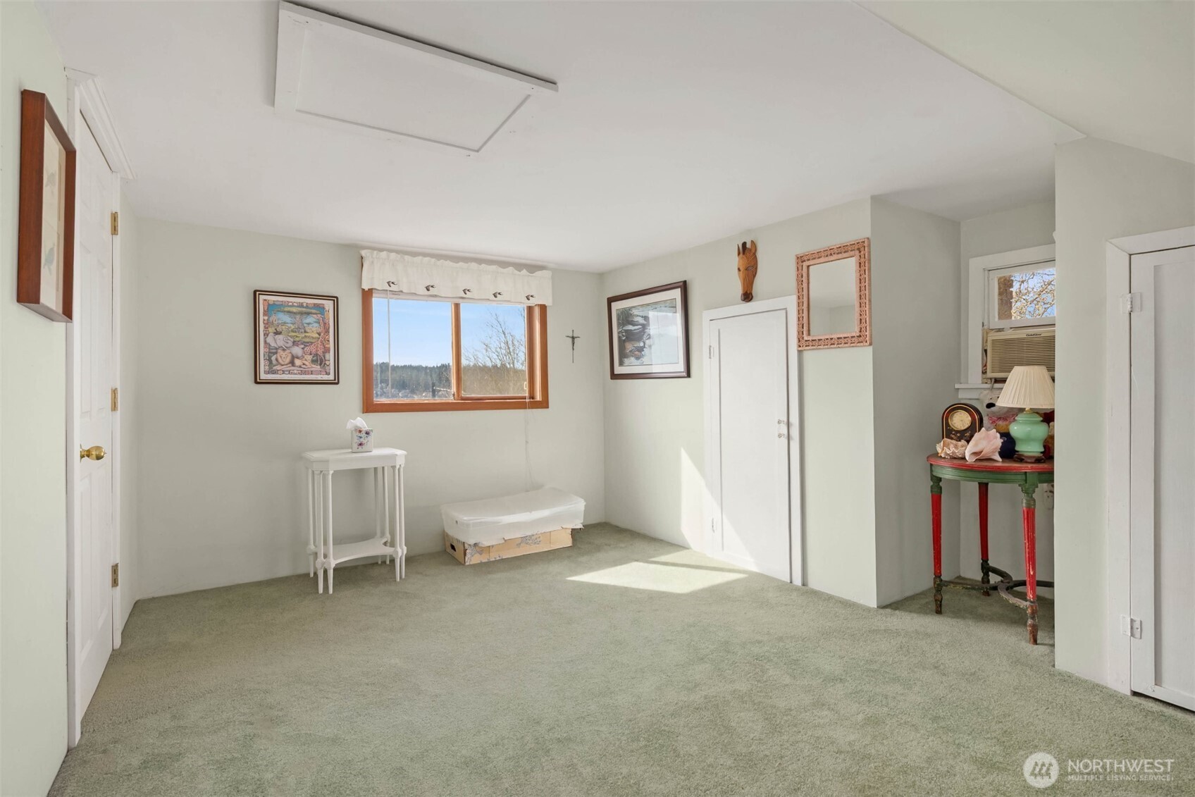 2642 E Lake Sammamish Parkway Property Photo 24